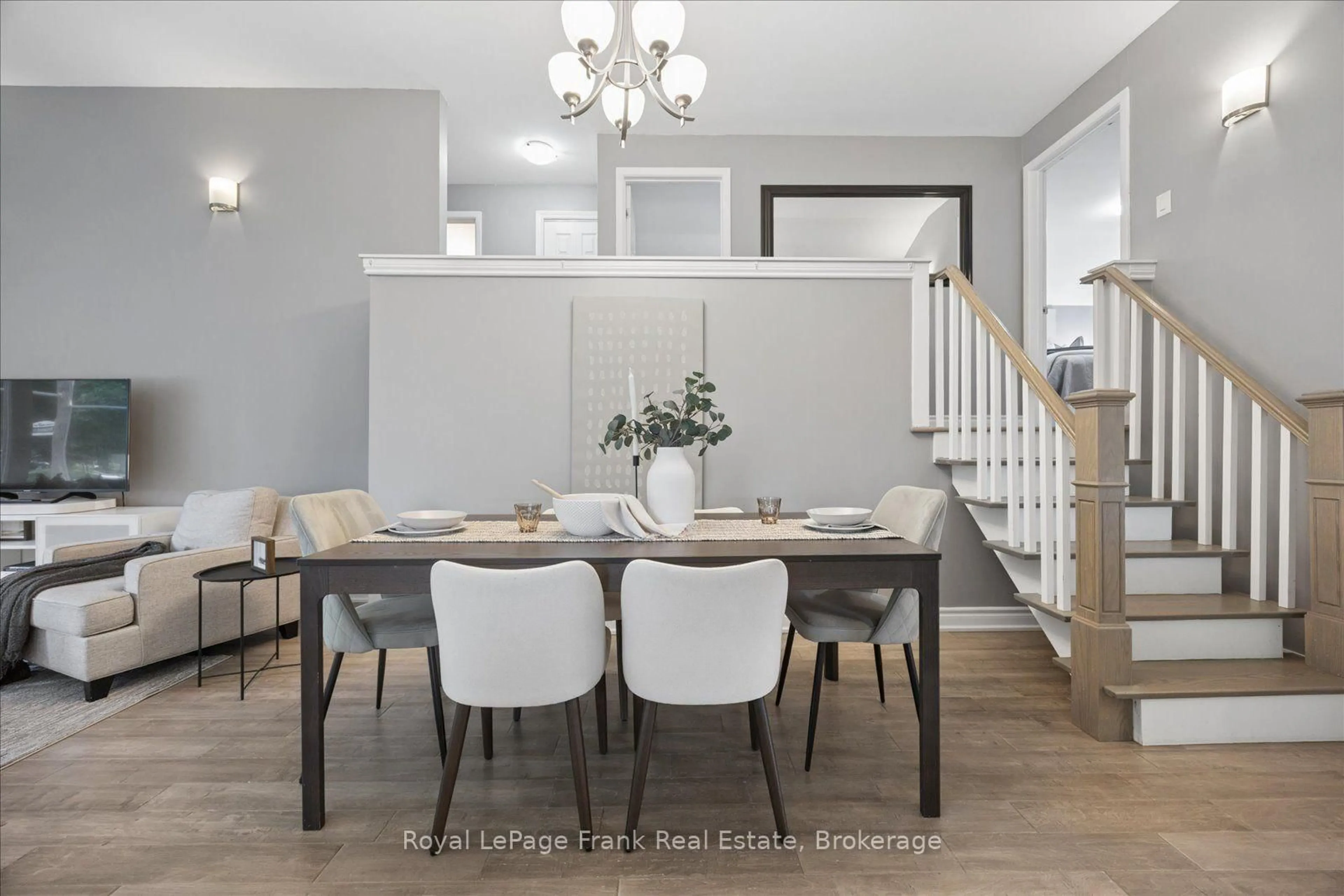 Dining room, unknown for 2 Rosswood Cres, Toronto Ontario M1P 3N2