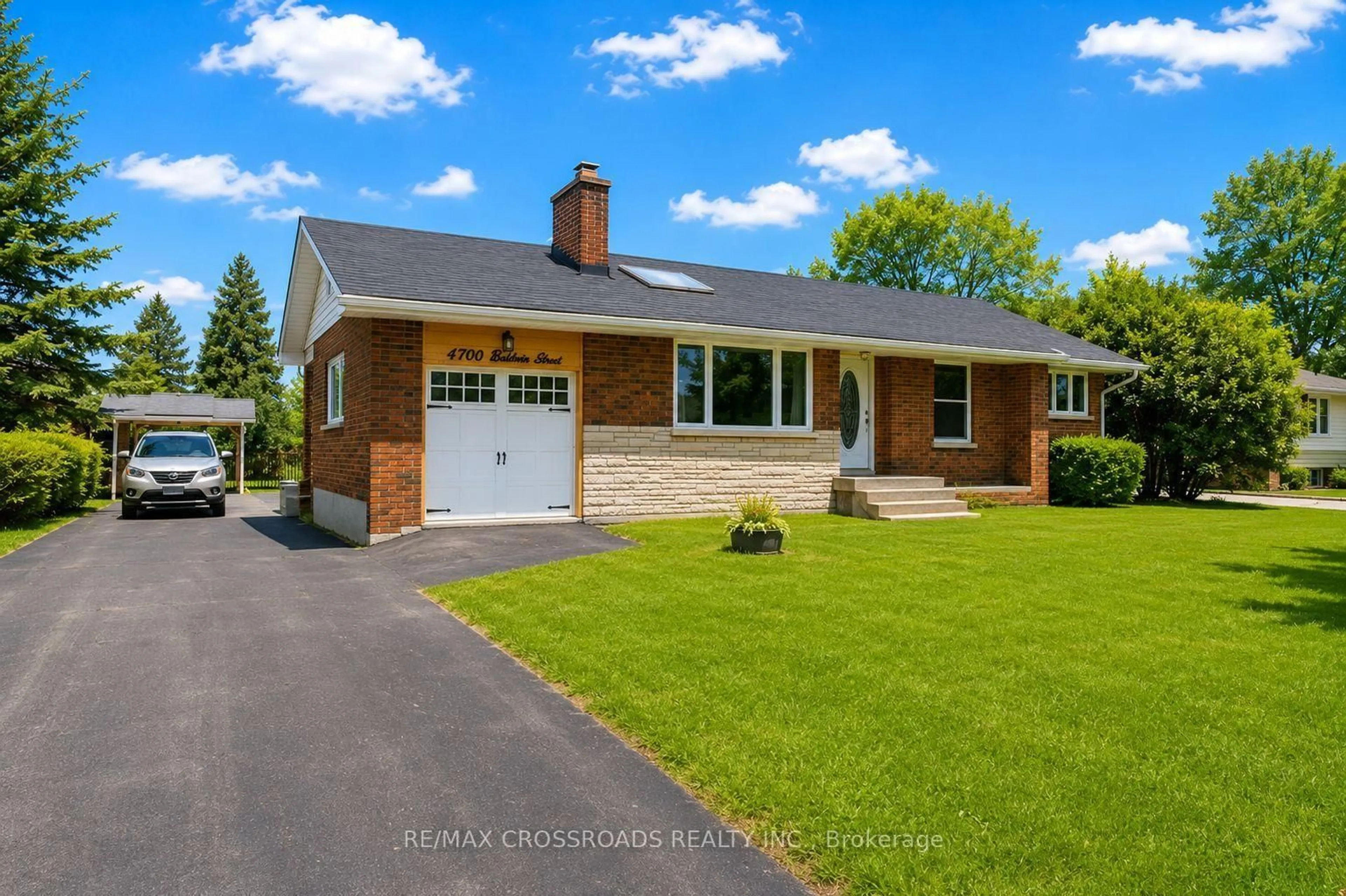 Home with brick exterior material, street for 4700 Baldwin St, Whitby Ontario L1R 2W4