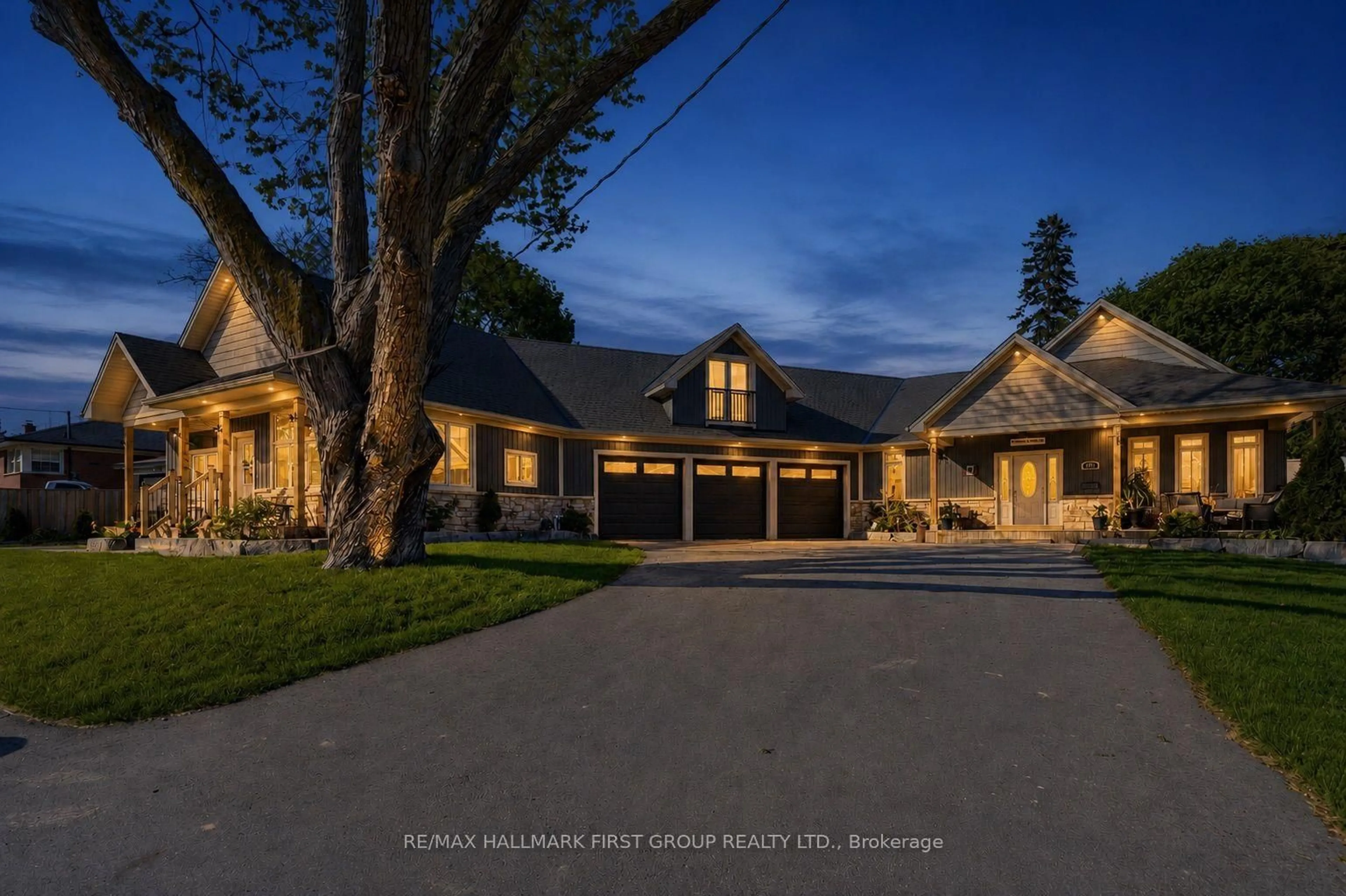 A pic from outside/outdoor area/front of a property/back of a property/a pic from drone, street for 53 Brown St, Clarington Ontario L1C 2R5