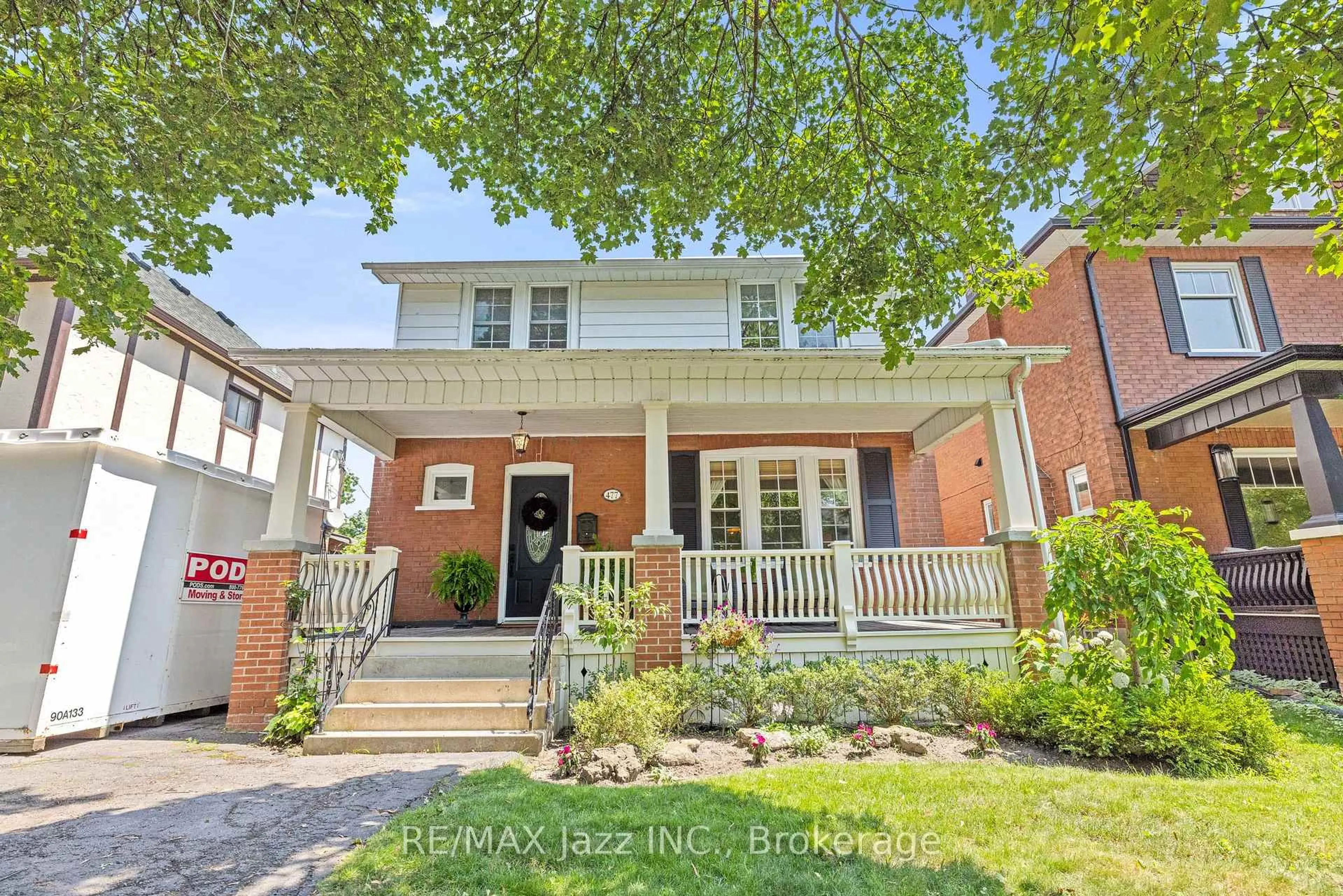 Home with brick exterior material, street for 477 Masson St, Oshawa Ontario L1G 5A1