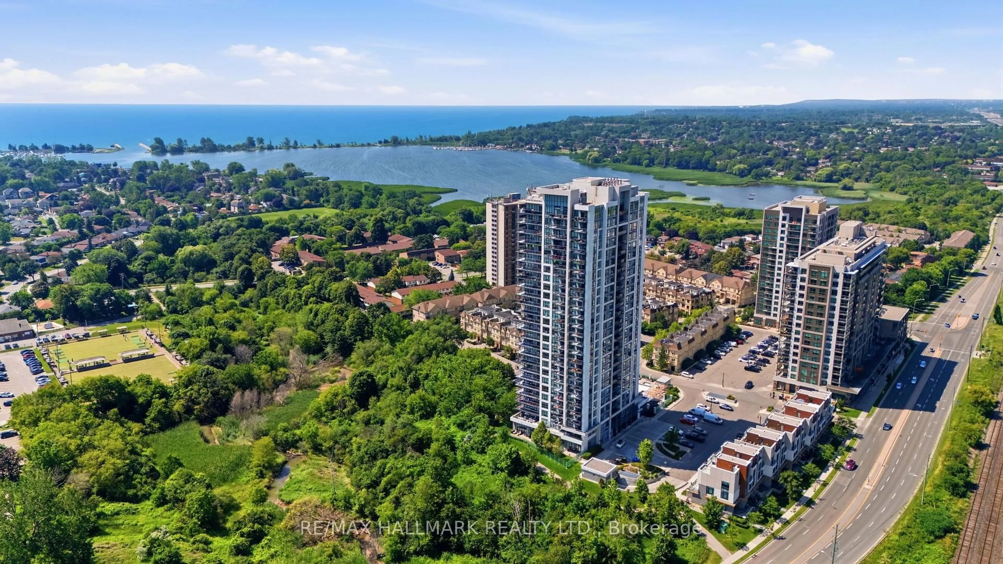 A pic from outside/outdoor area/front of a property/back of a property/a pic from drone, water/lake/river/ocean view for 1255 Bayly St #2208, Pickering Ontario L1W 0B6