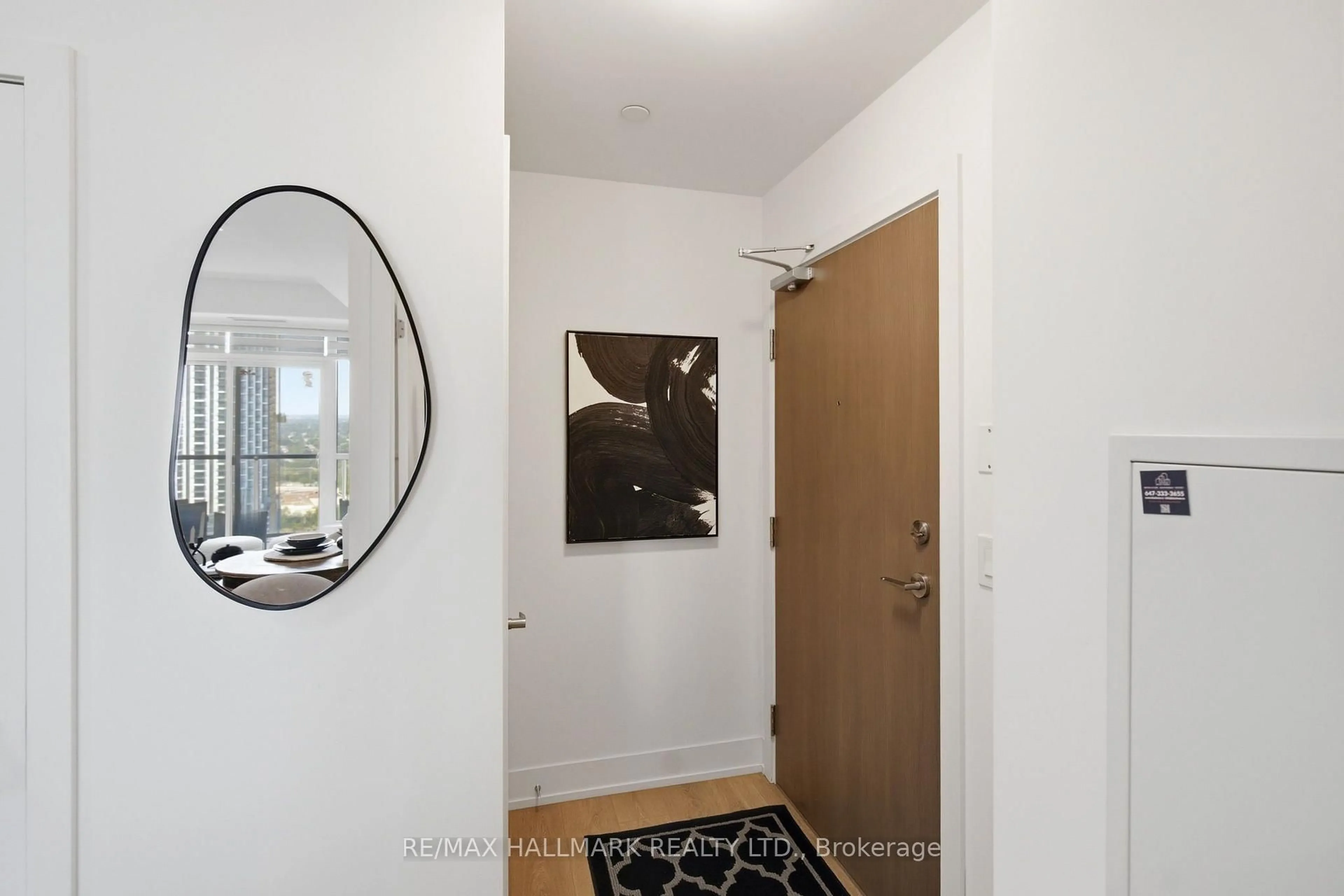 Indoor entryway for 1255 Bayly St #2208, Pickering Ontario L1W 0B6