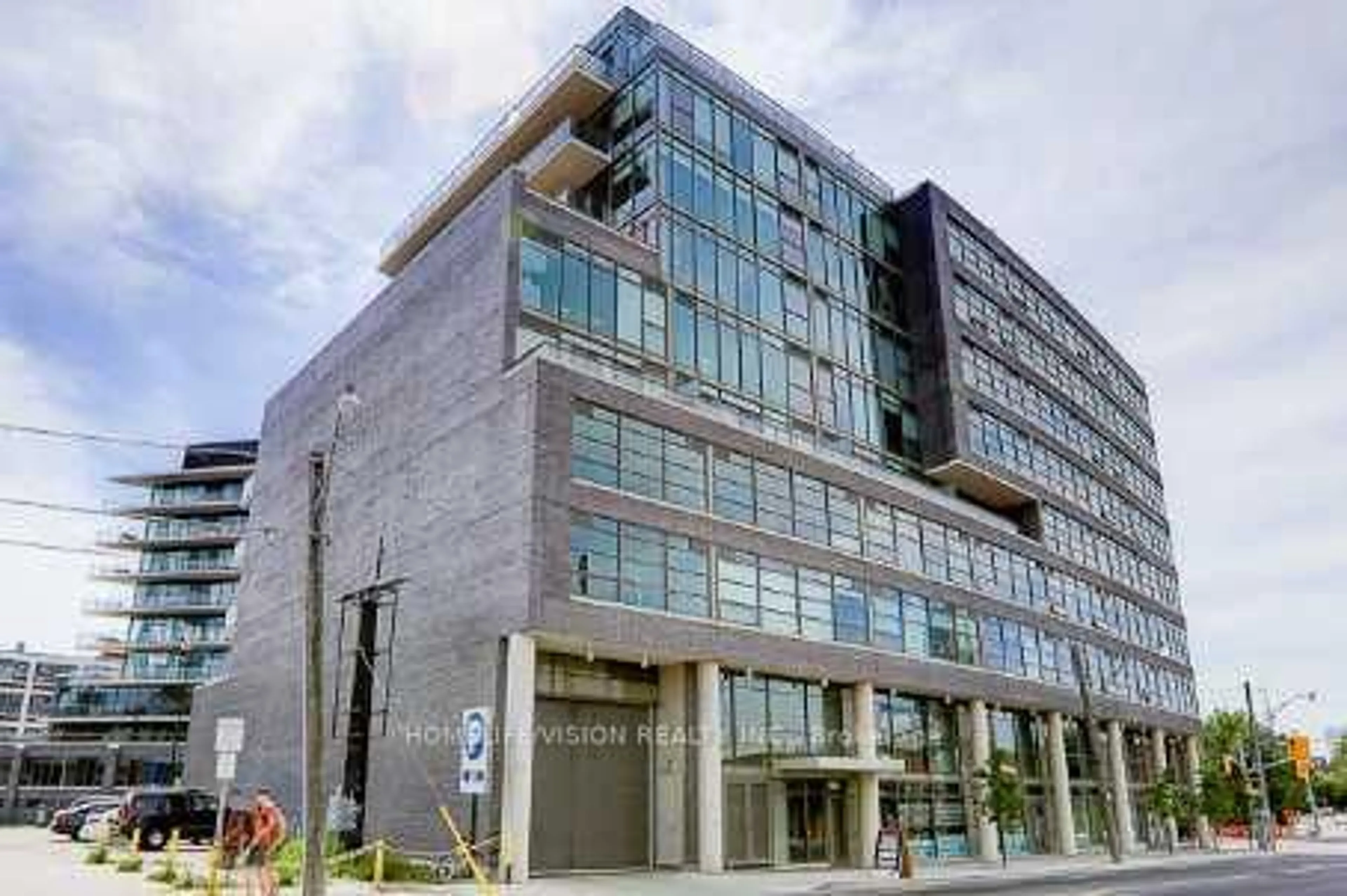 Indoor foyer for 1201 Dundas St #804, Toronto Ontario M4M 1S2