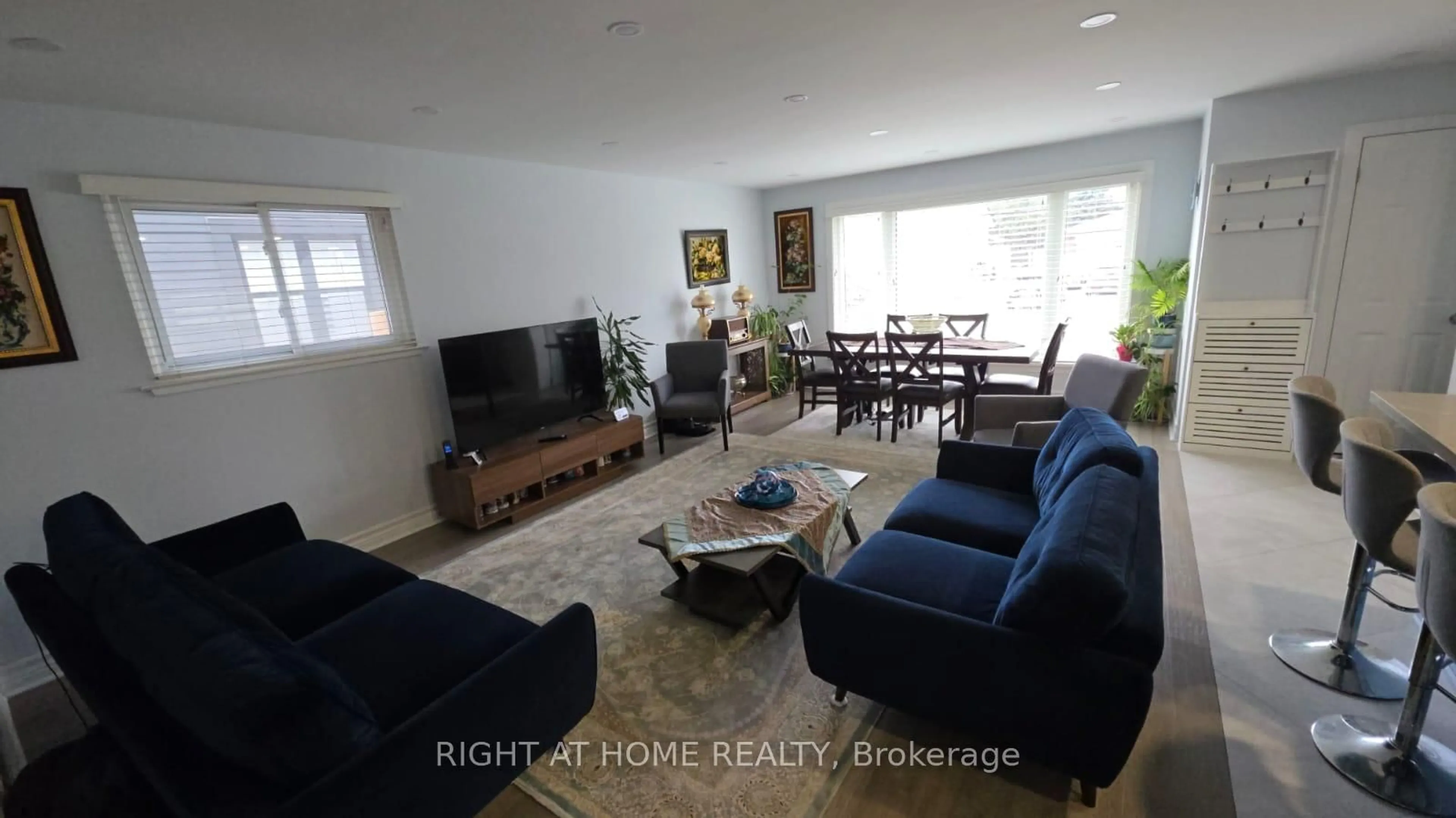 Living room with furniture, unknown for 783 Oliva St, Pickering Ontario L1W 2V9