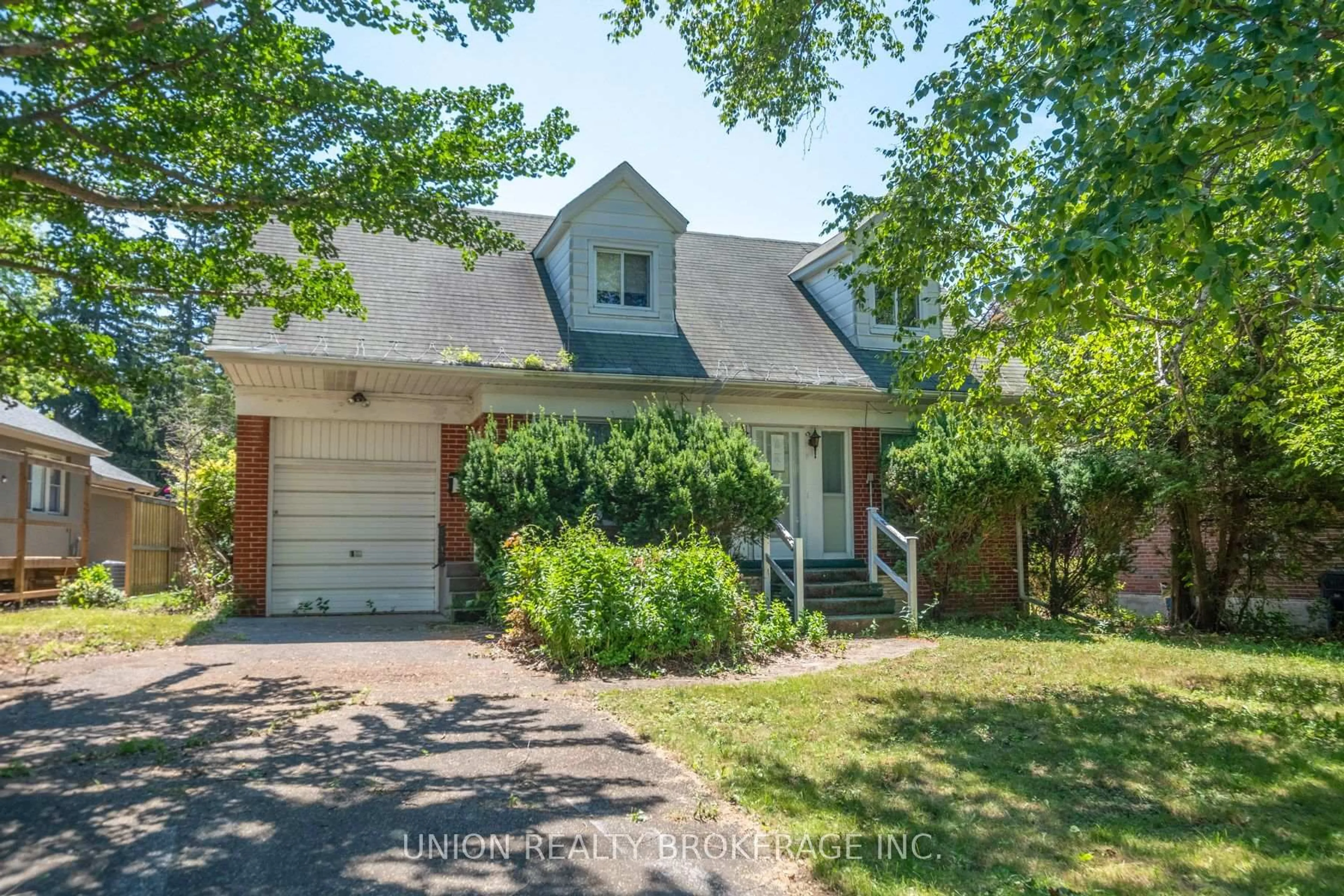 Unknown for 37 Shirley Cres, Toronto Ontario M1M 1K9