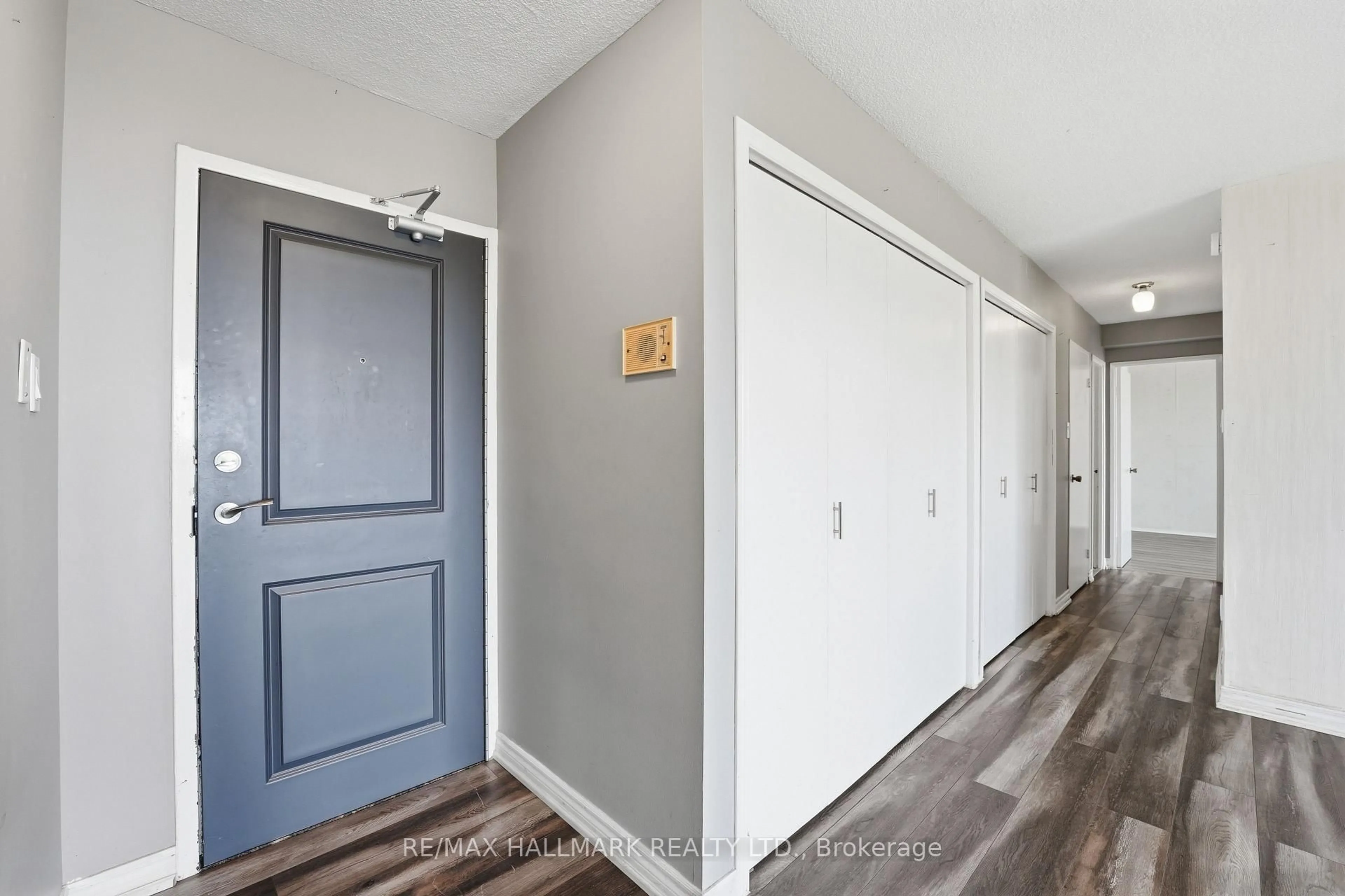 Indoor entryway for 101 Prudential Dr #615, Toronto Ontario M1P 4S5