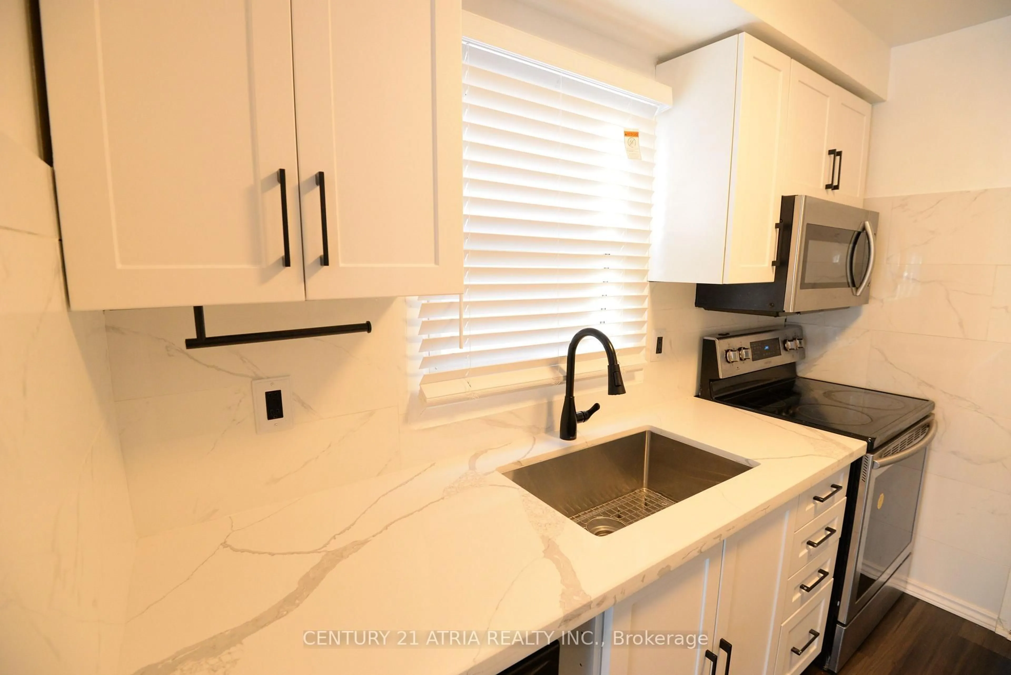 Unknown for 87 Radford Dr, Ajax Ontario L1T 2E2