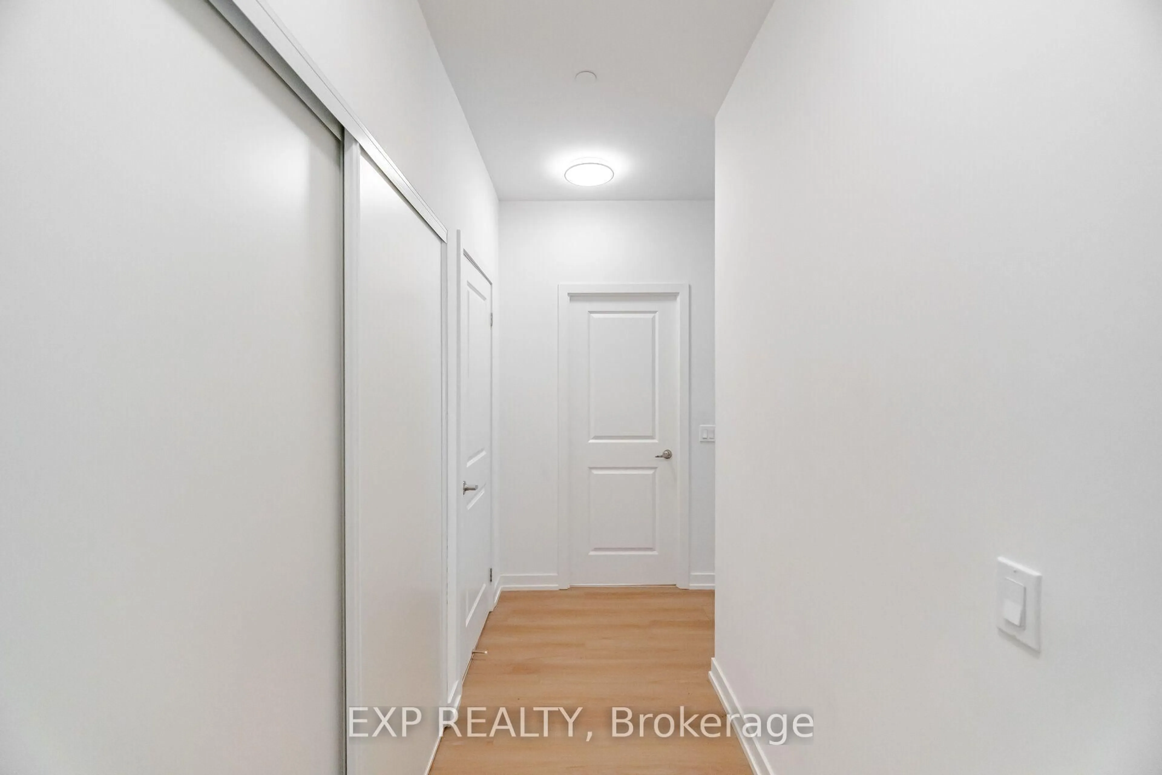 A pic of a room for 1010 Dundas St #203, Whitby Ontario L1N 2K2