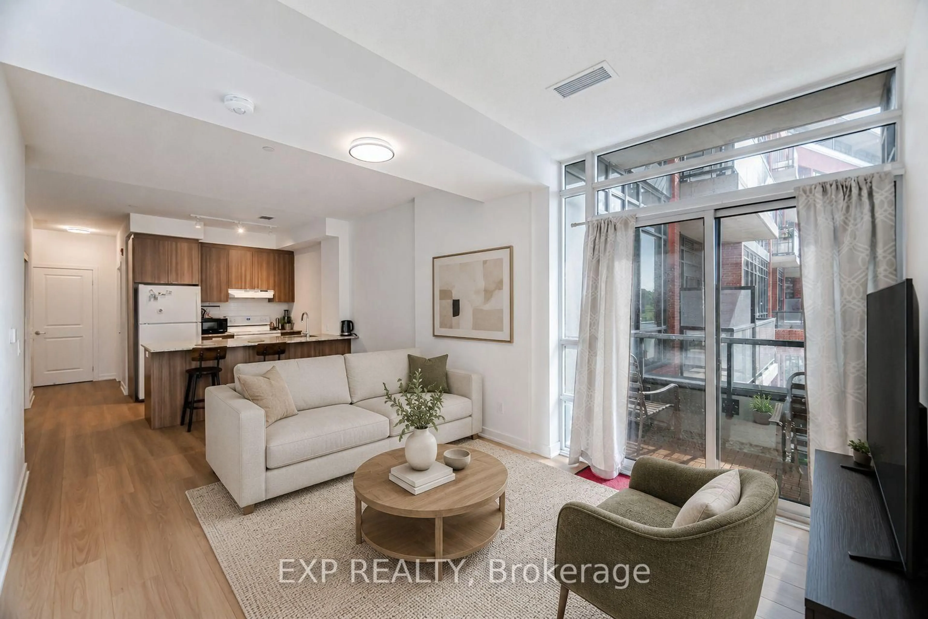 Unknown for 1010 Dundas St #203, Whitby Ontario L1N 2K2