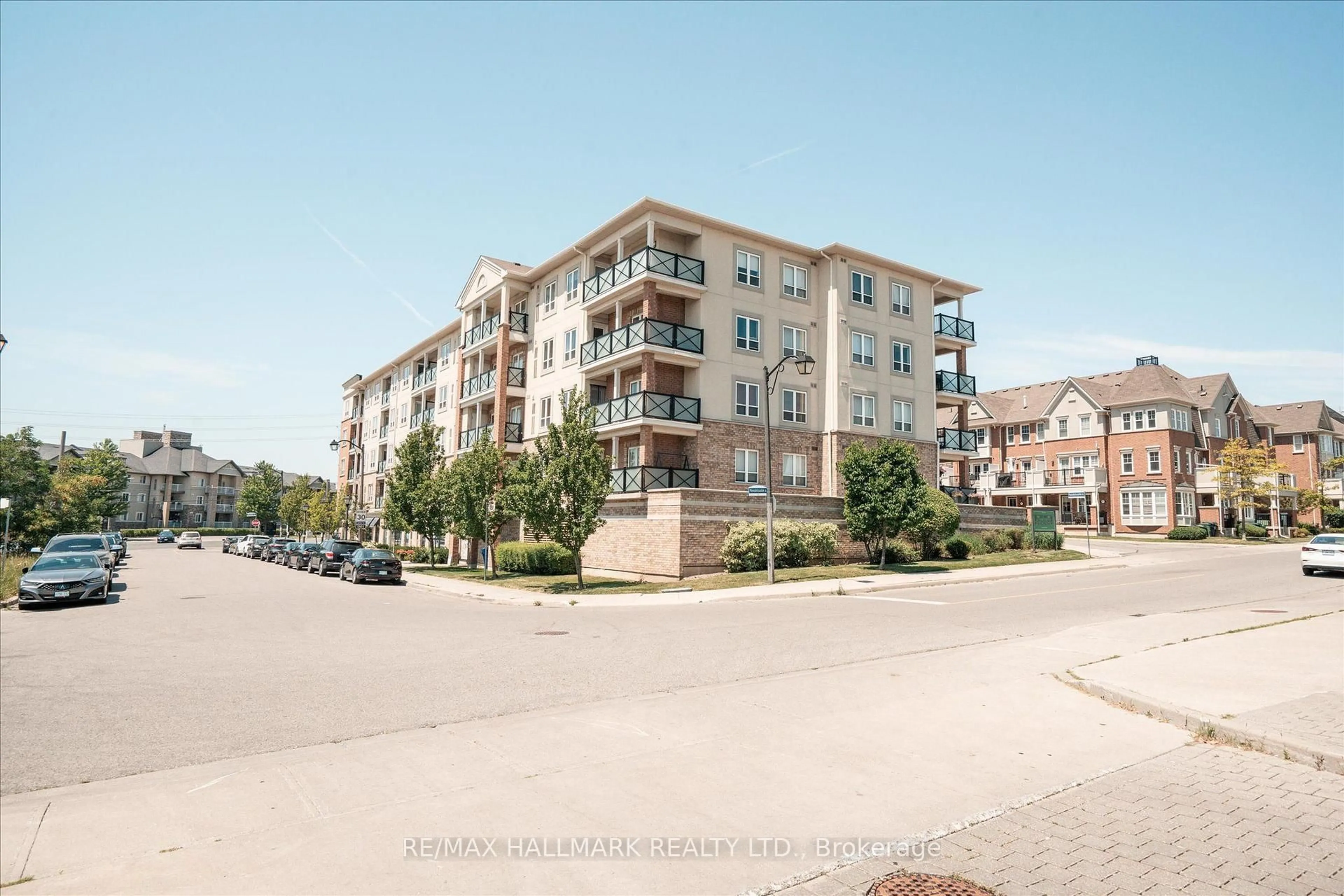 A pic from outside/outdoor area/front of a property/back of a property/a pic from drone, street for 10 Mendelssohn St #117, Toronto Ontario M1L 0G7