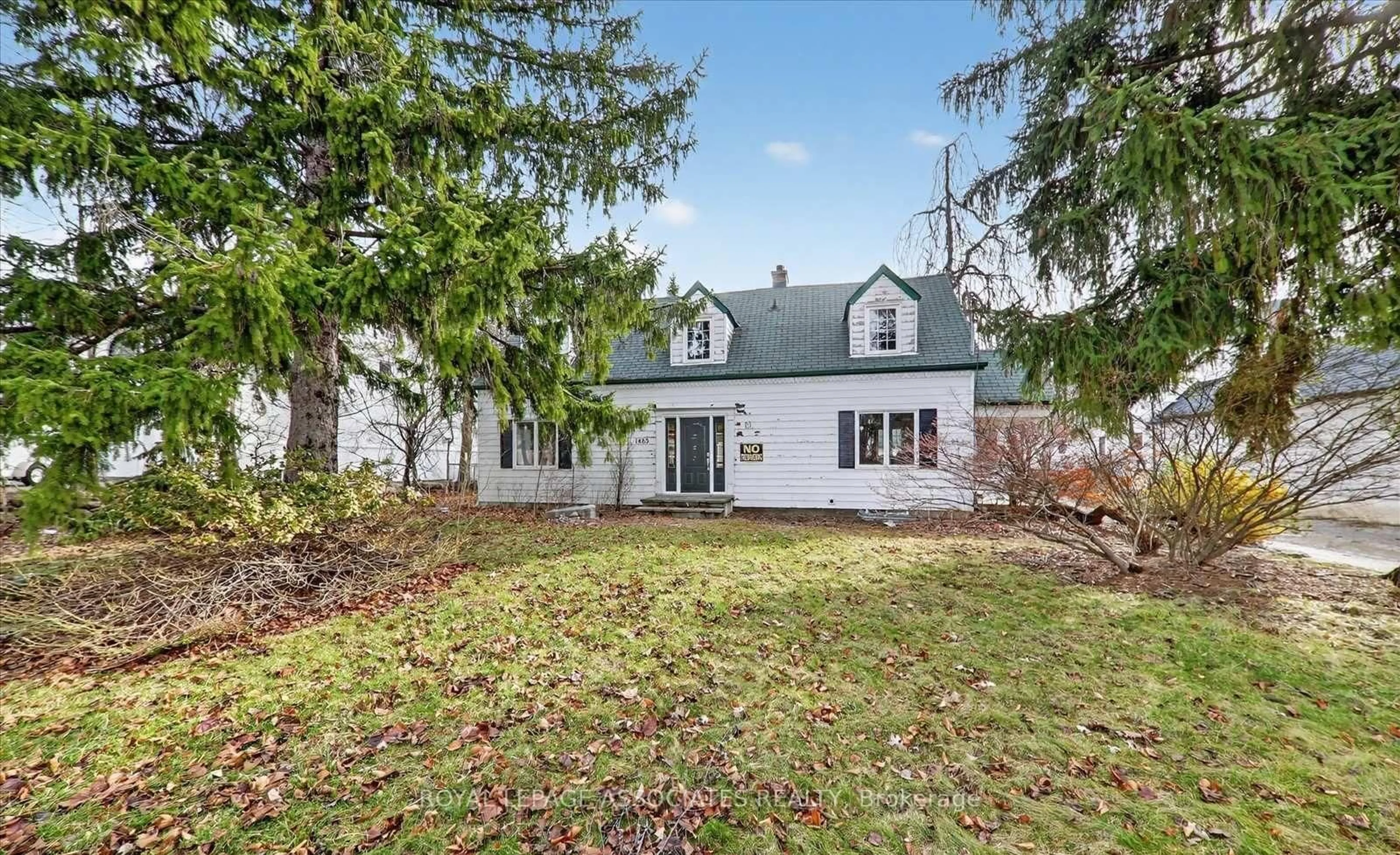 A pic from outside/outdoor area/front of a property/back of a property/a pic from drone, street for 1485 Altona Rd, Pickering Ontario L1V 1M4