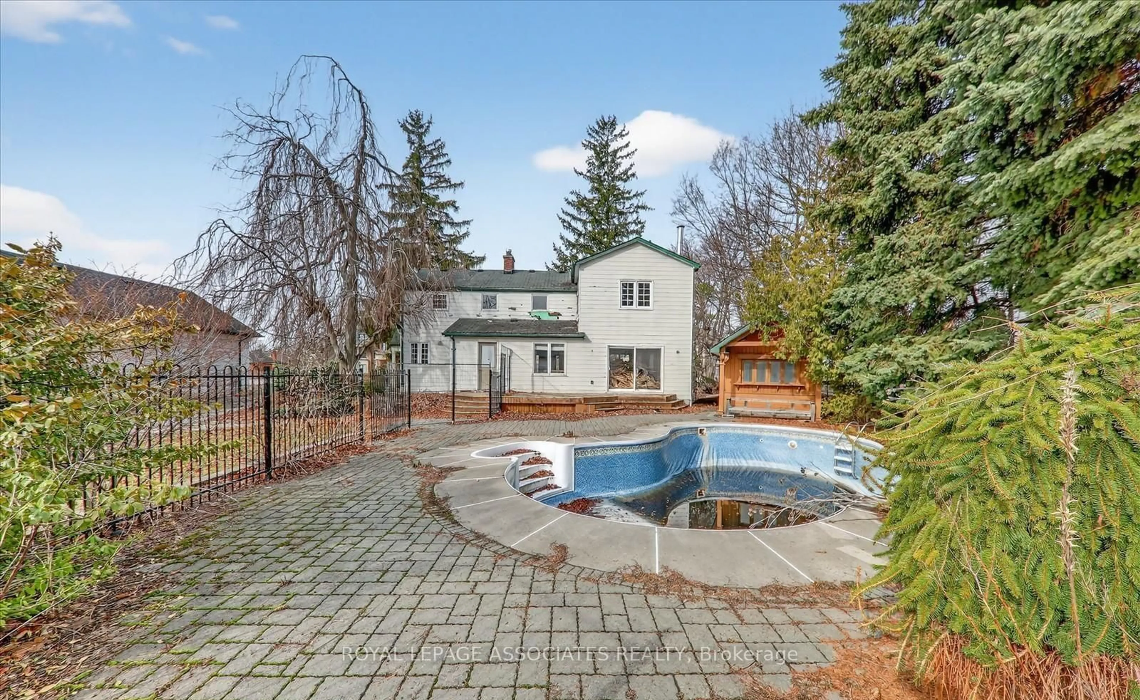 Pool for 1485 Altona Rd, Pickering Ontario L1V 1M4