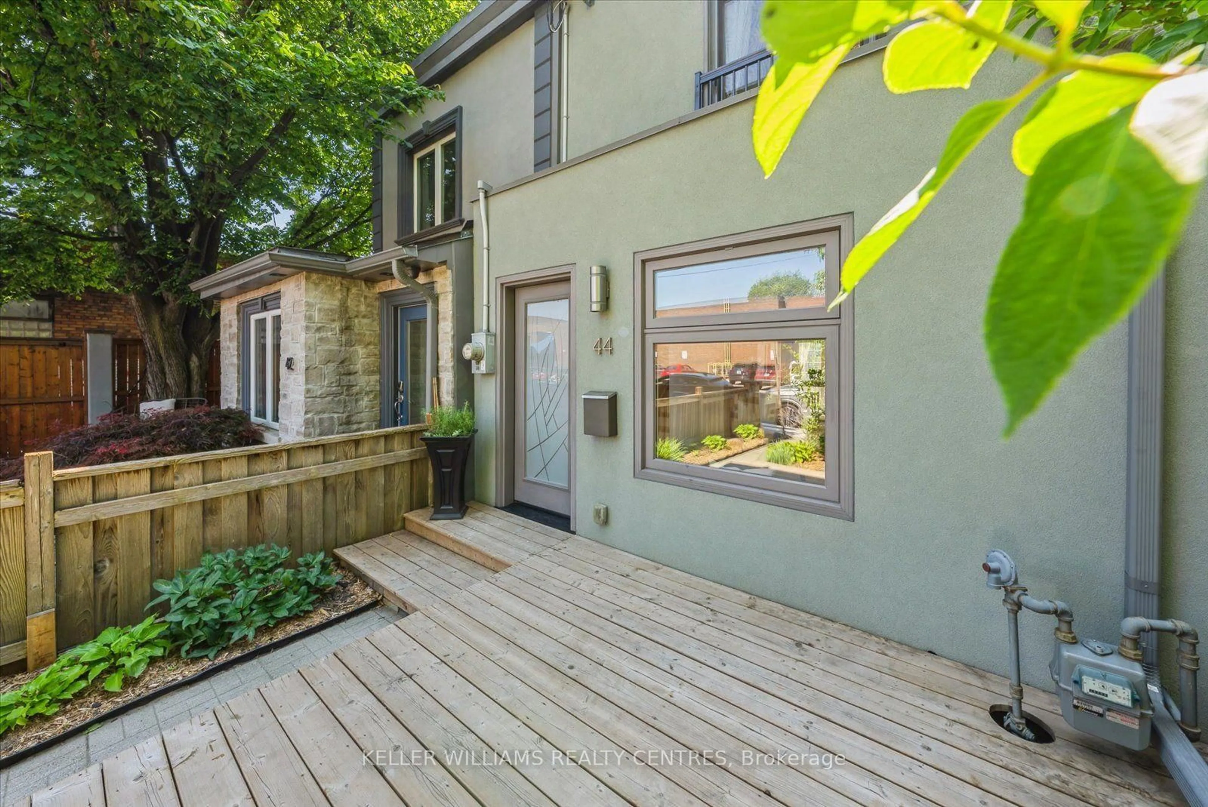 Patio, street for 44 Logan Ave, Toronto Ontario M4M 2M8