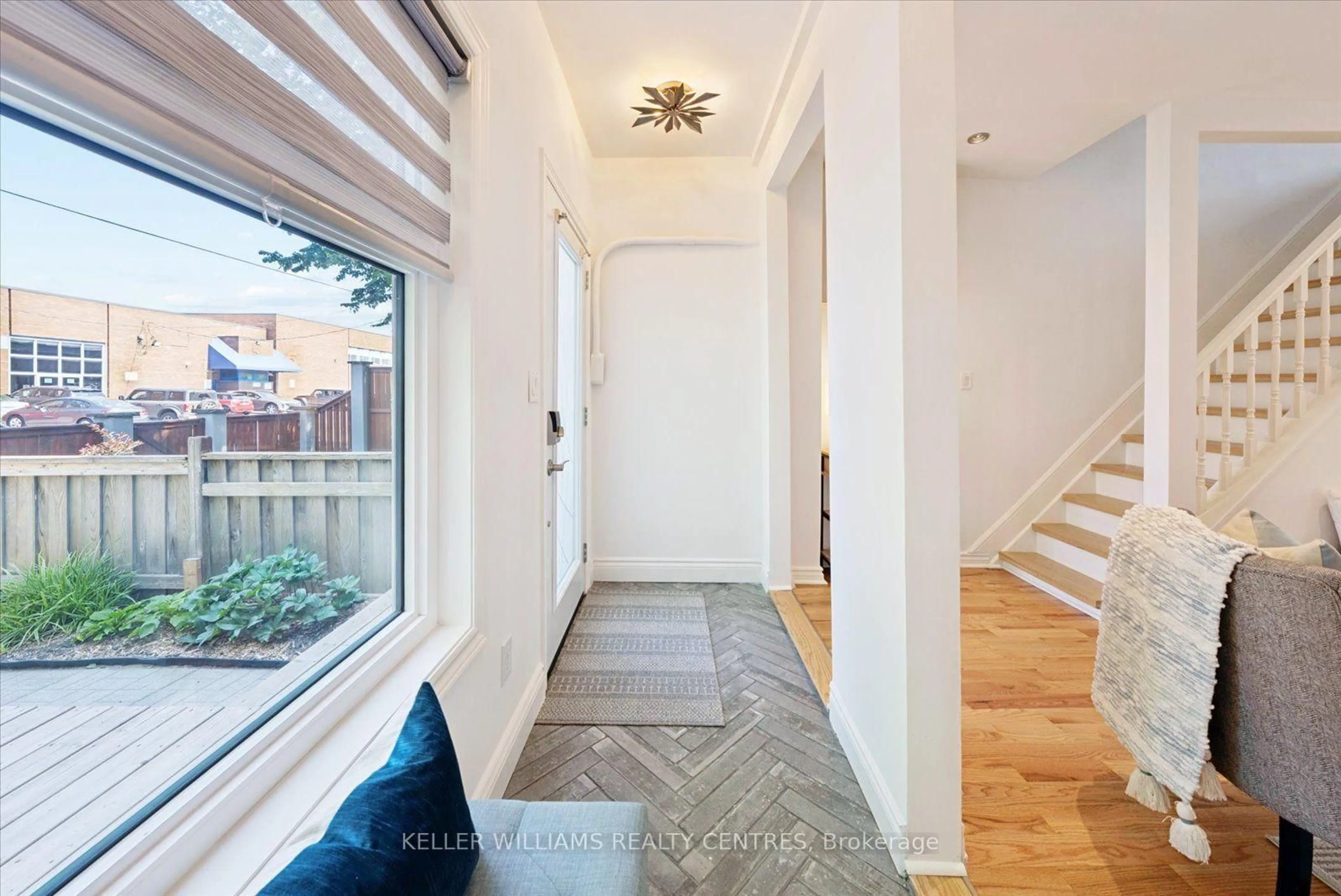 Indoor entryway for 44 Logan Ave, Toronto Ontario M4M 2M8