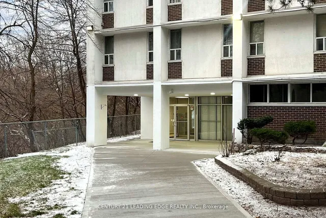 2245 Eglinton Ave #1005, Toronto 3