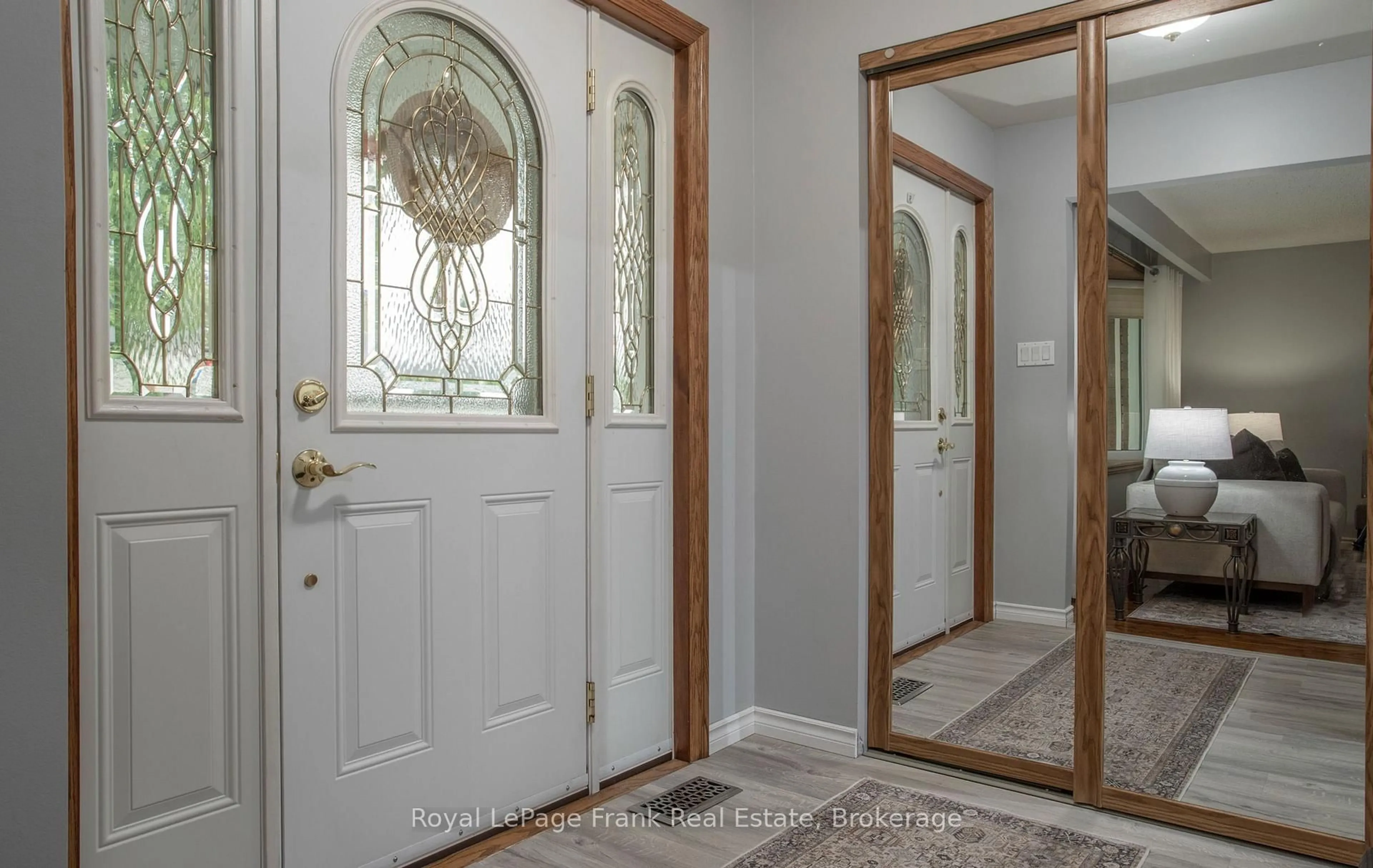 Indoor entryway for 34 Baker Rd, Ajax Ontario L1S 2T8