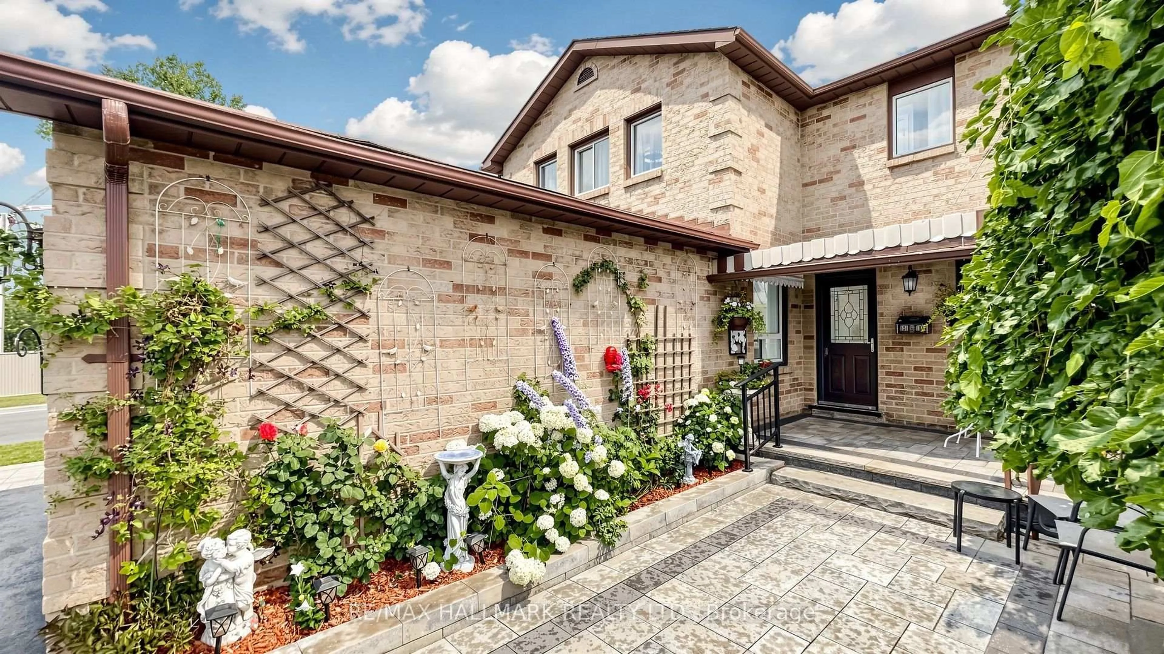 Home with brick exterior material, street for 25 Wicks Dr, Ajax Ontario L1Z 1C5