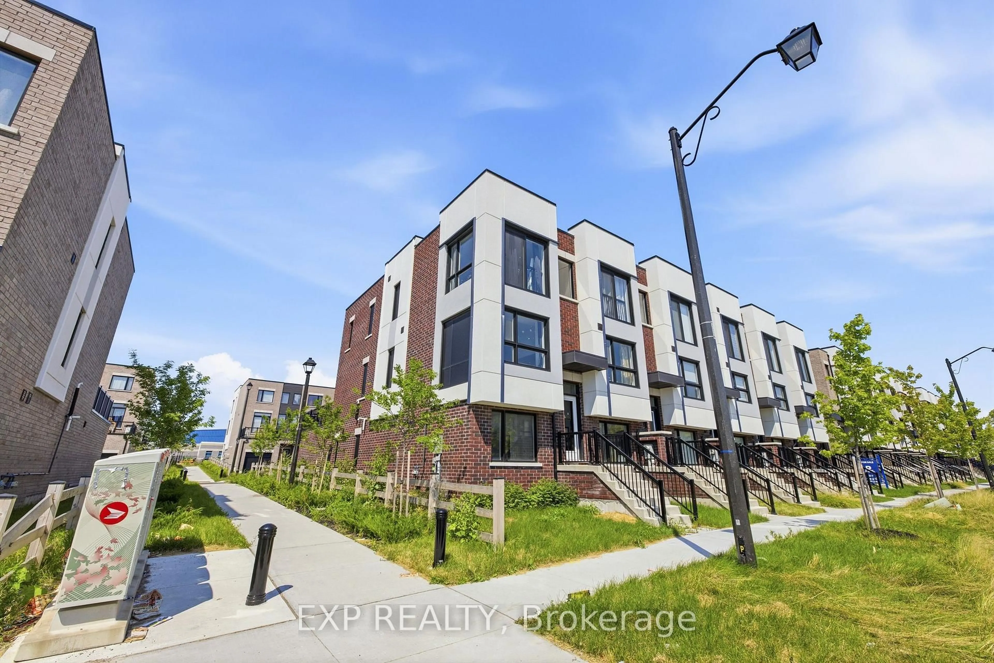 Unknown for 46 Bateson St, Ajax Ontario L1S 7M3
