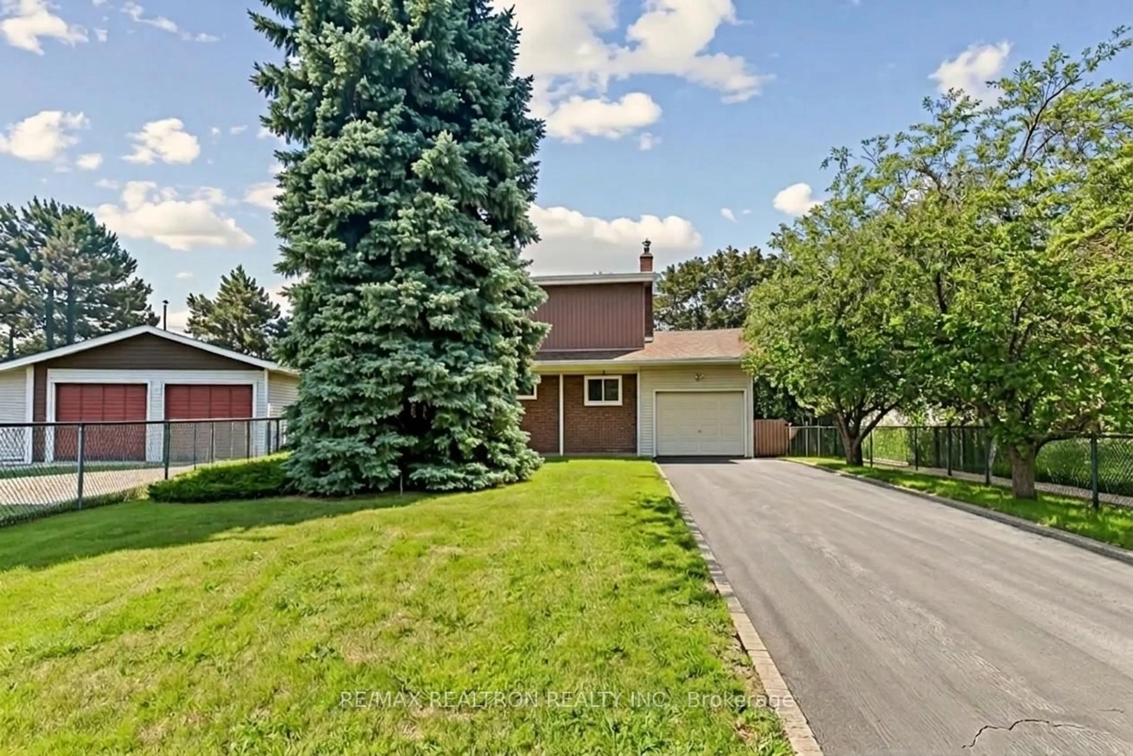 Unknown for 31 Griffen Dr, Toronto Ontario M1B 1A4