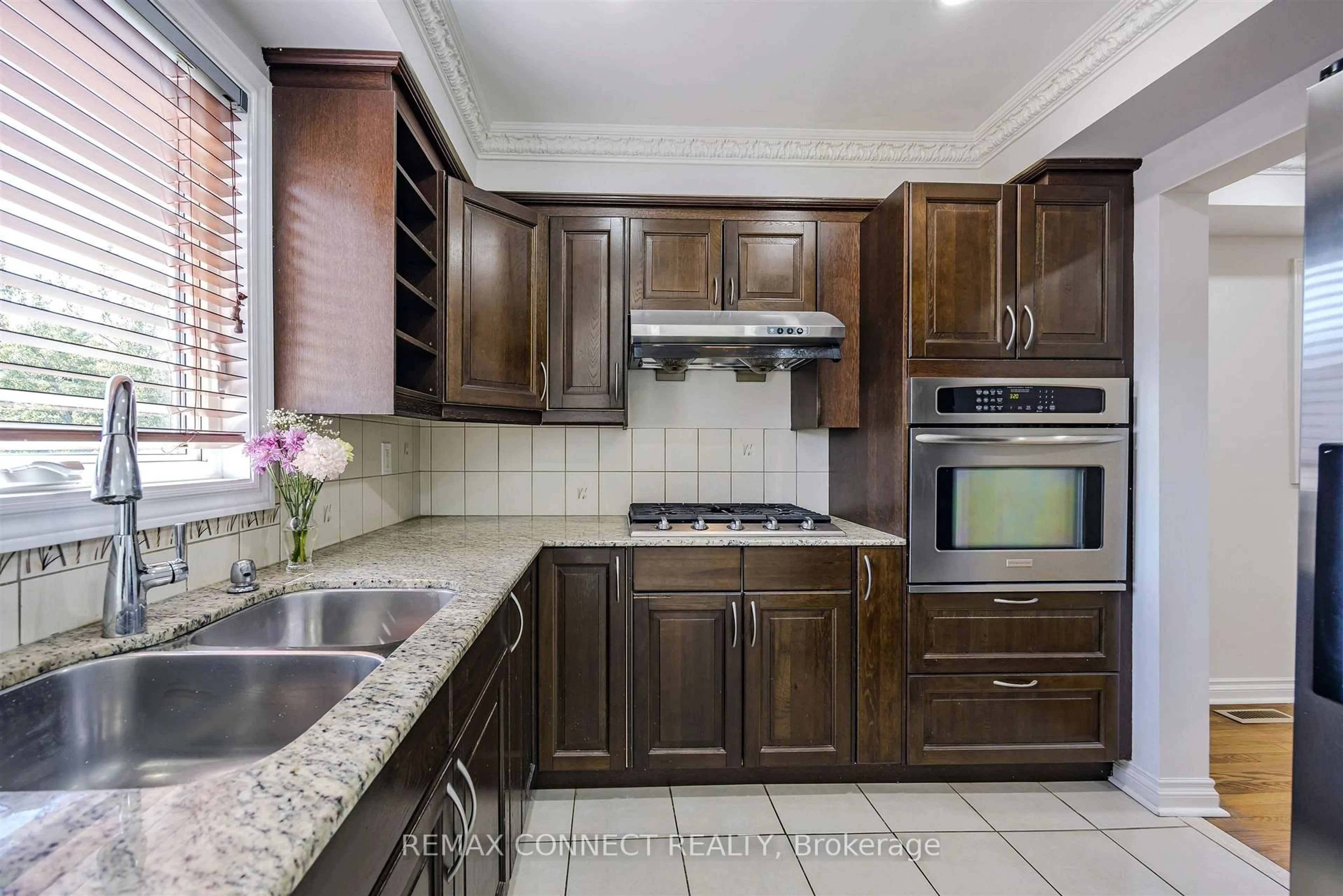 Standard kitchen, ceramic/tile floor for 12 Bingley Rd, Toronto Ontario M1X 1L1