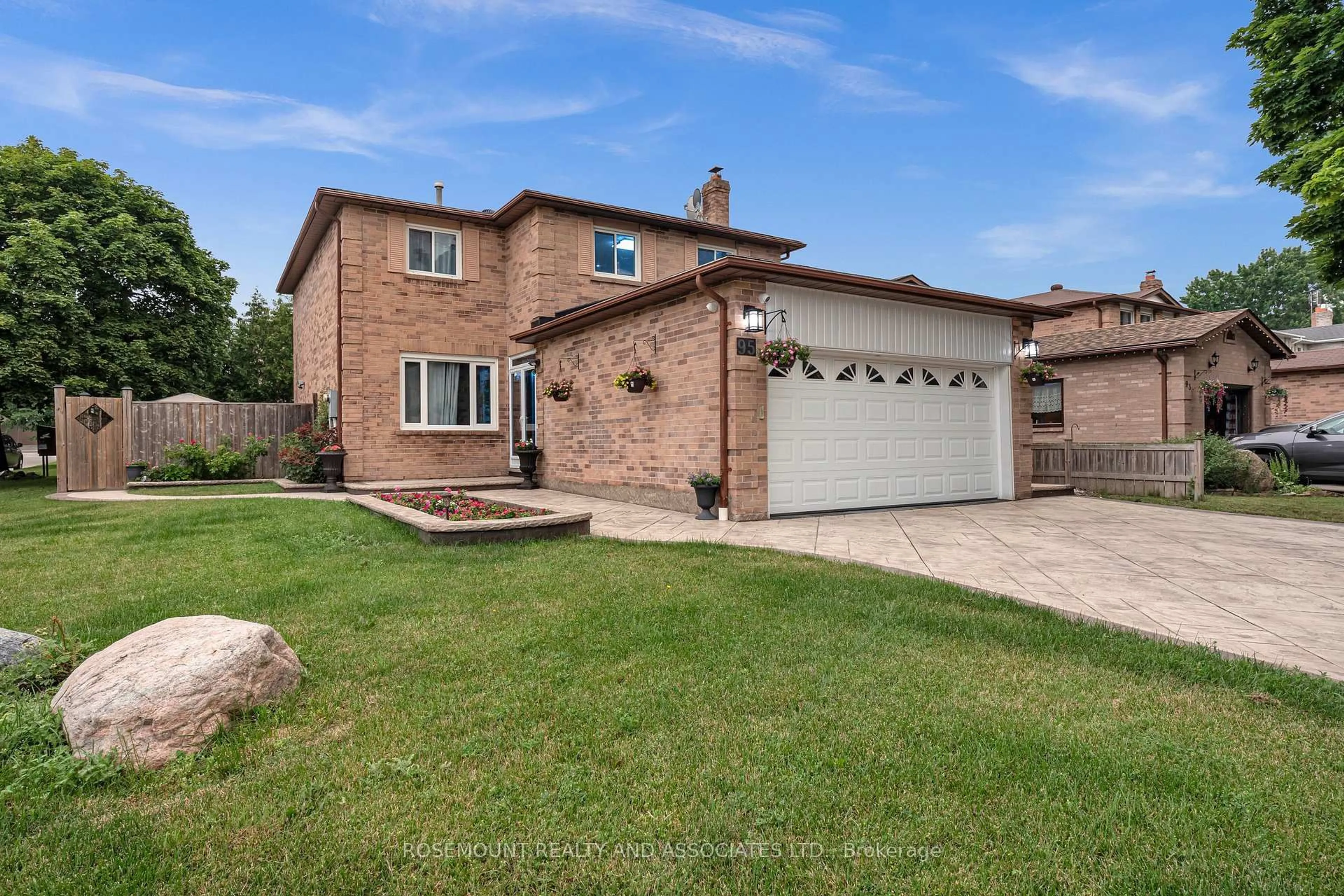 Home with brick exterior material, street for 95 Rotherglen N Rd, Ajax Ontario L1T 1T4