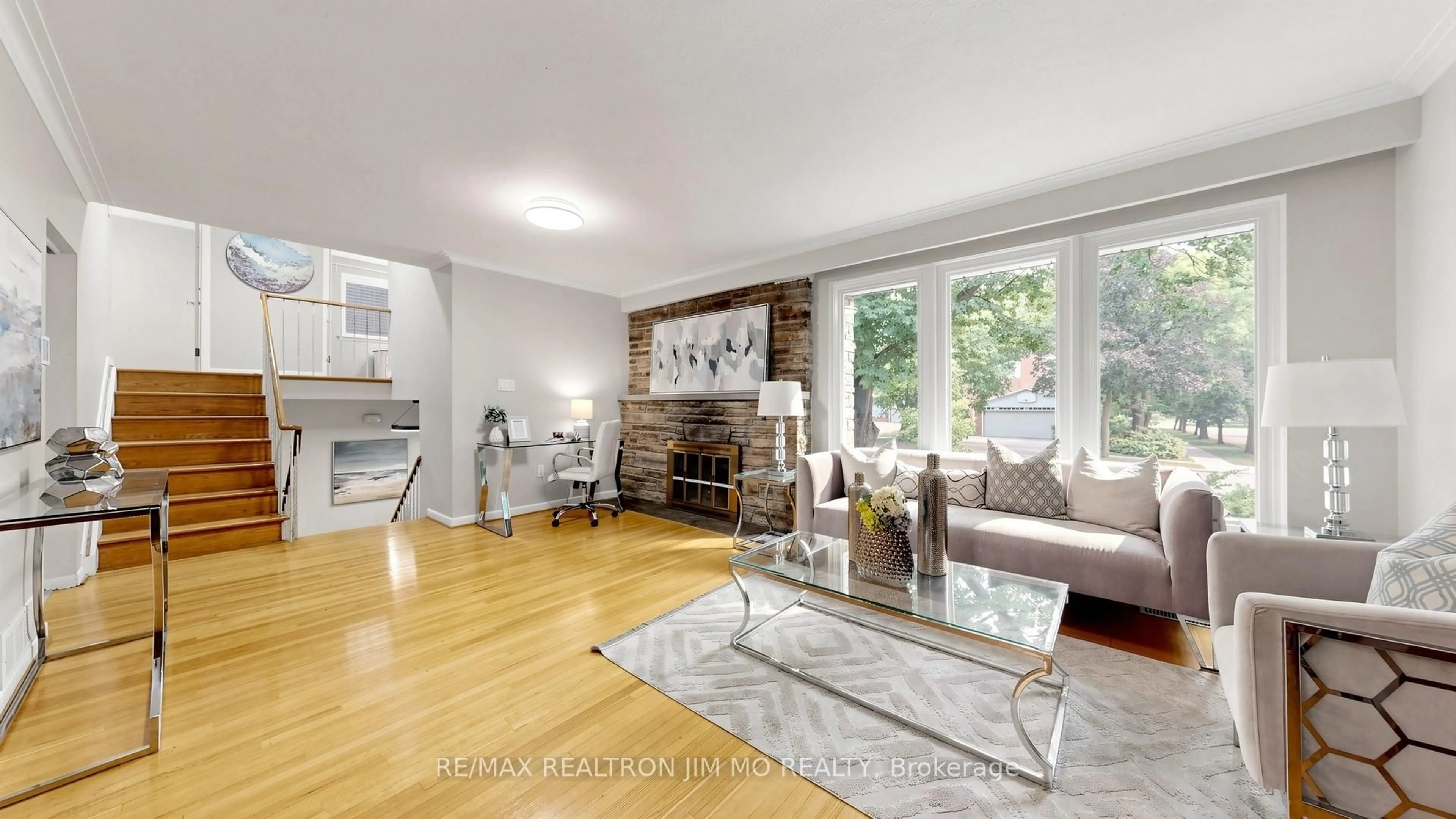 Living room with furniture, unknown for 40 Ravencliff Cres, Toronto Ontario M1T 1R8