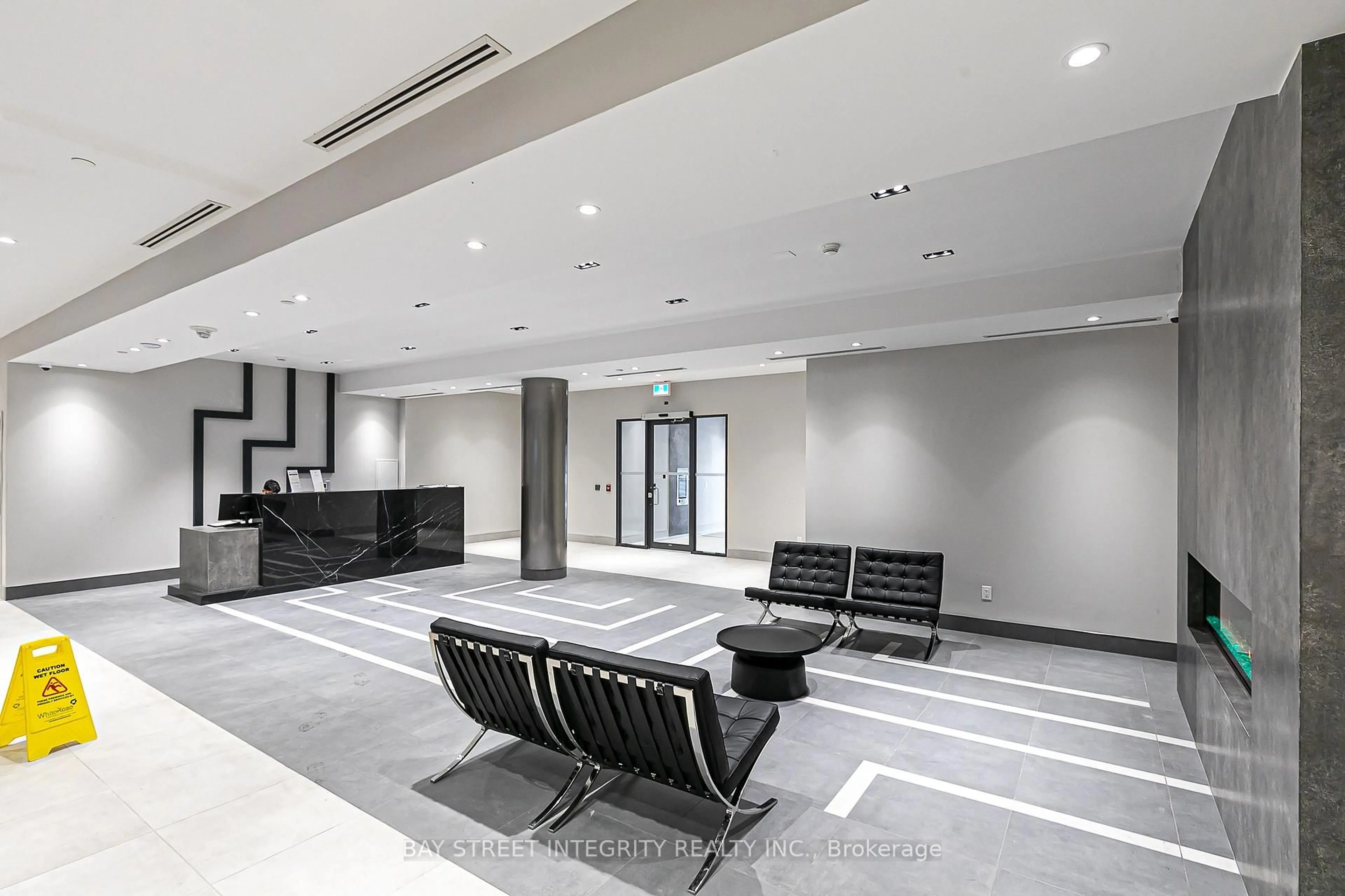 Lobby for 3260 SHEPPARD Ave #710, Toronto Ontario M1T 3K3