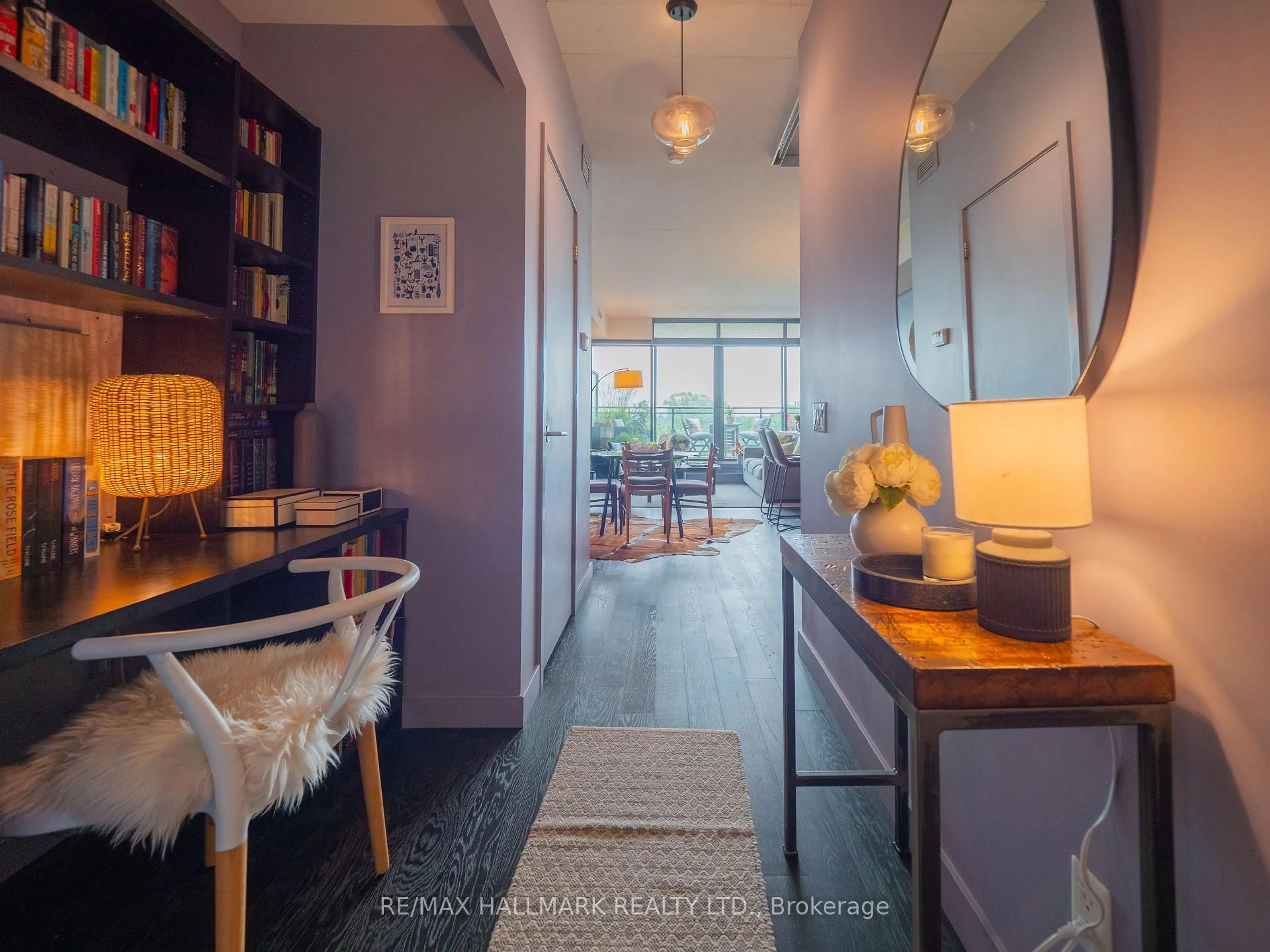 Indoor entryway for 90 Broadview Ave #602, Toronto Ontario M4M 0A7