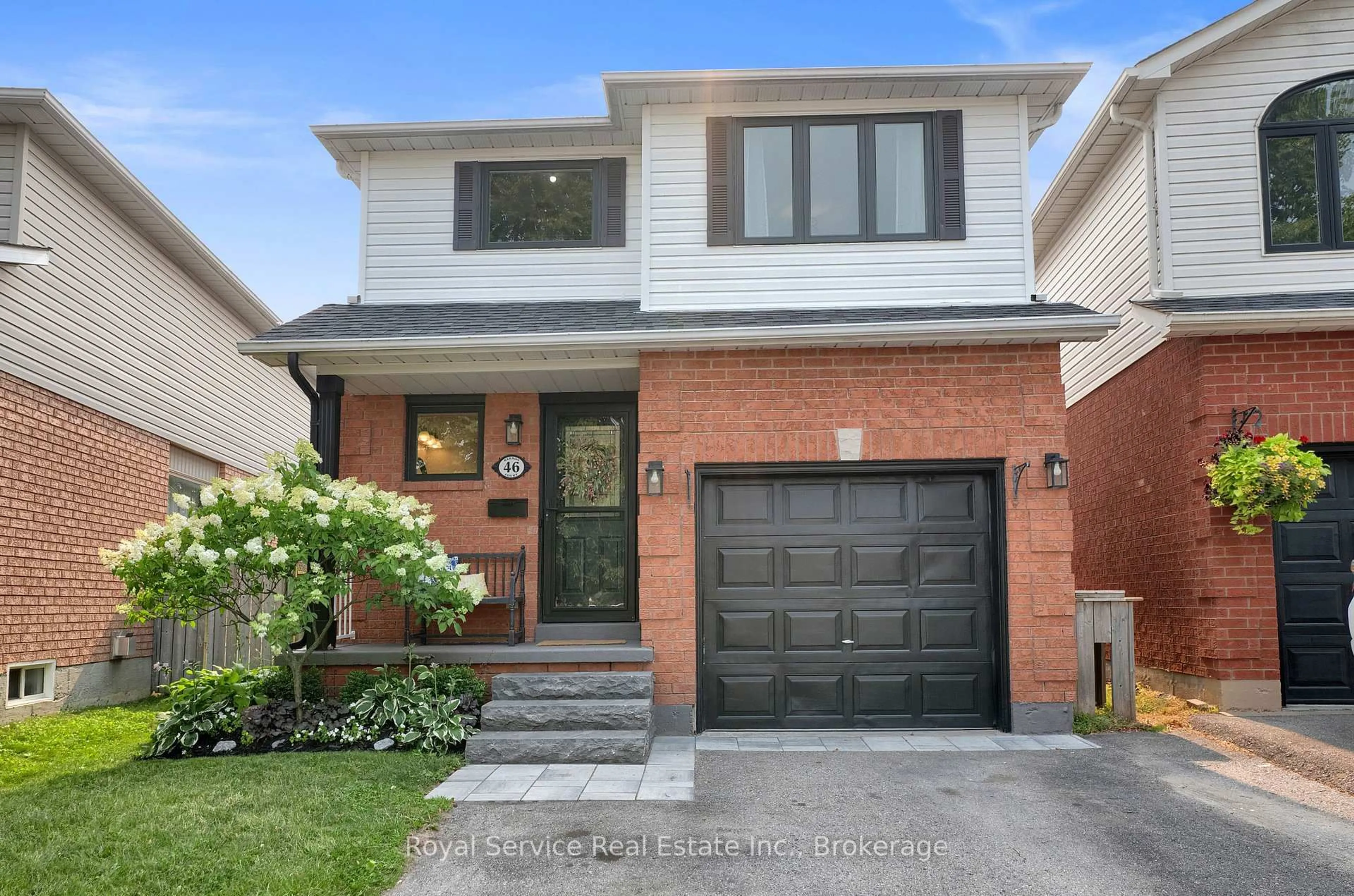 Home with brick exterior material, street for 46 Barron Crt, Clarington Ontario L1E 2G9