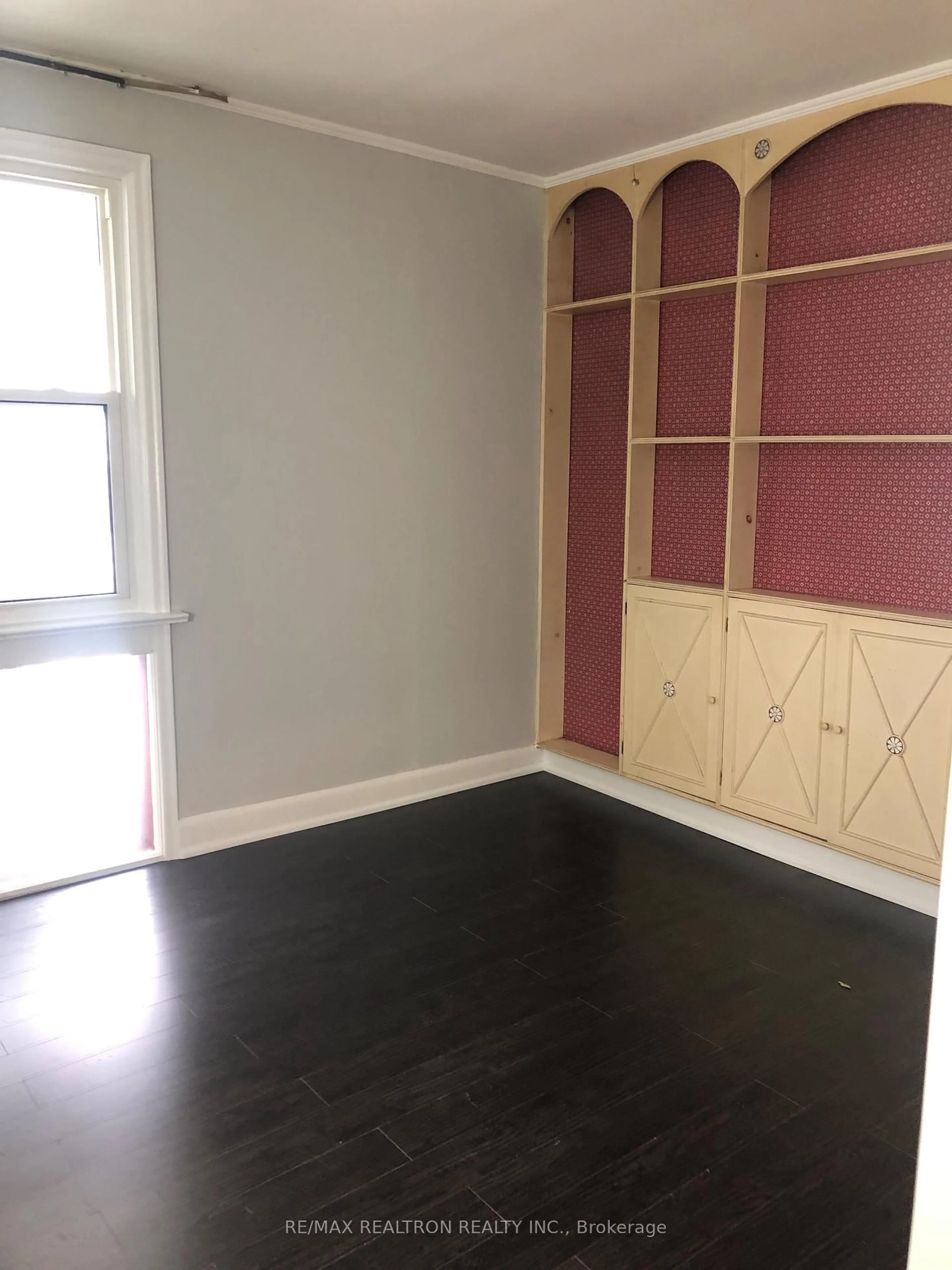 A pic of a room for 400 Manse Rd, Toronto Ontario M1E 3V6