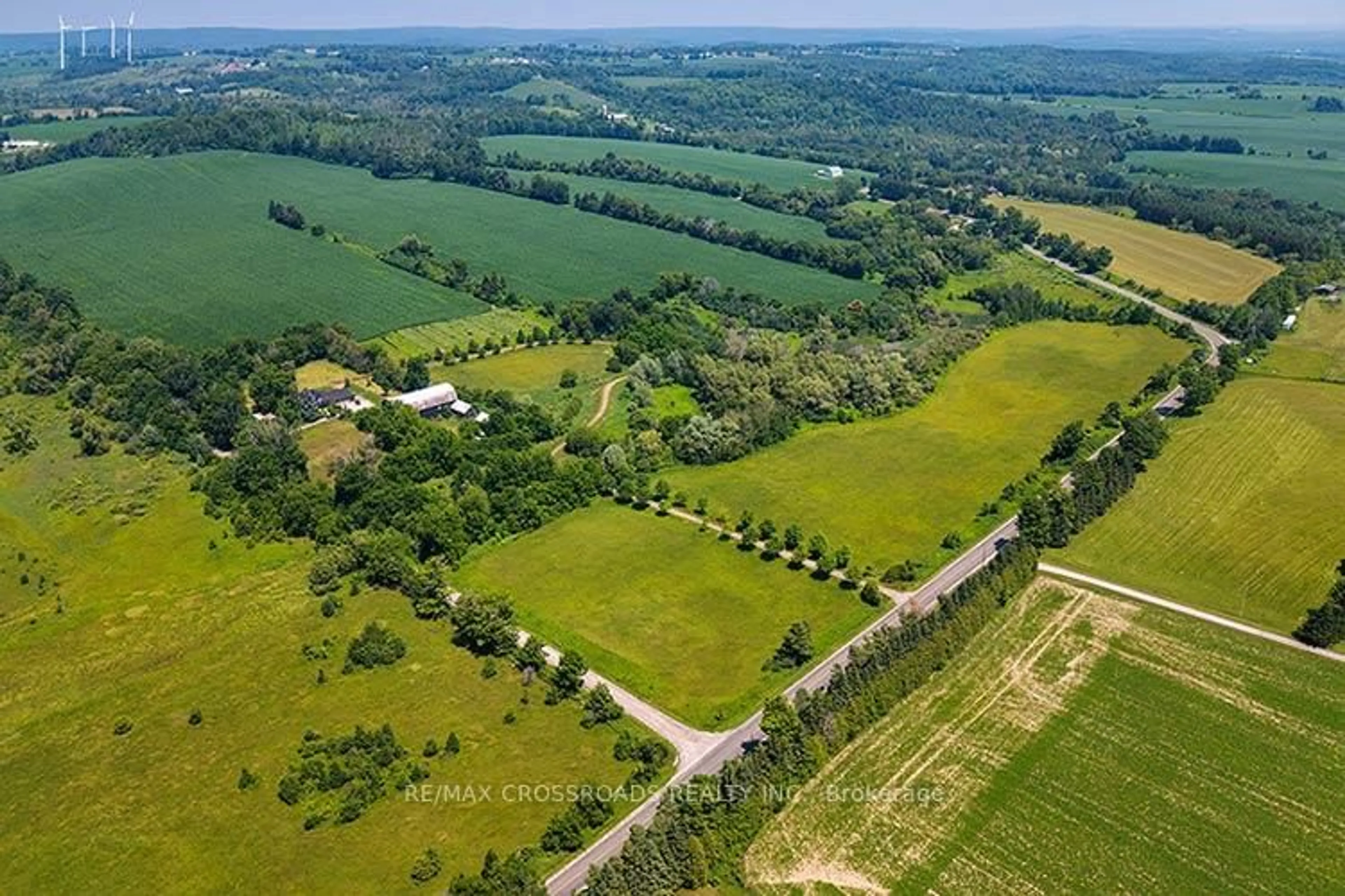 A pic from outside/outdoor area/front of a property/back of a property/a pic from drone, forest/trees view for 5019 Jewel Rd, Clarington Ontario L0B 1M0