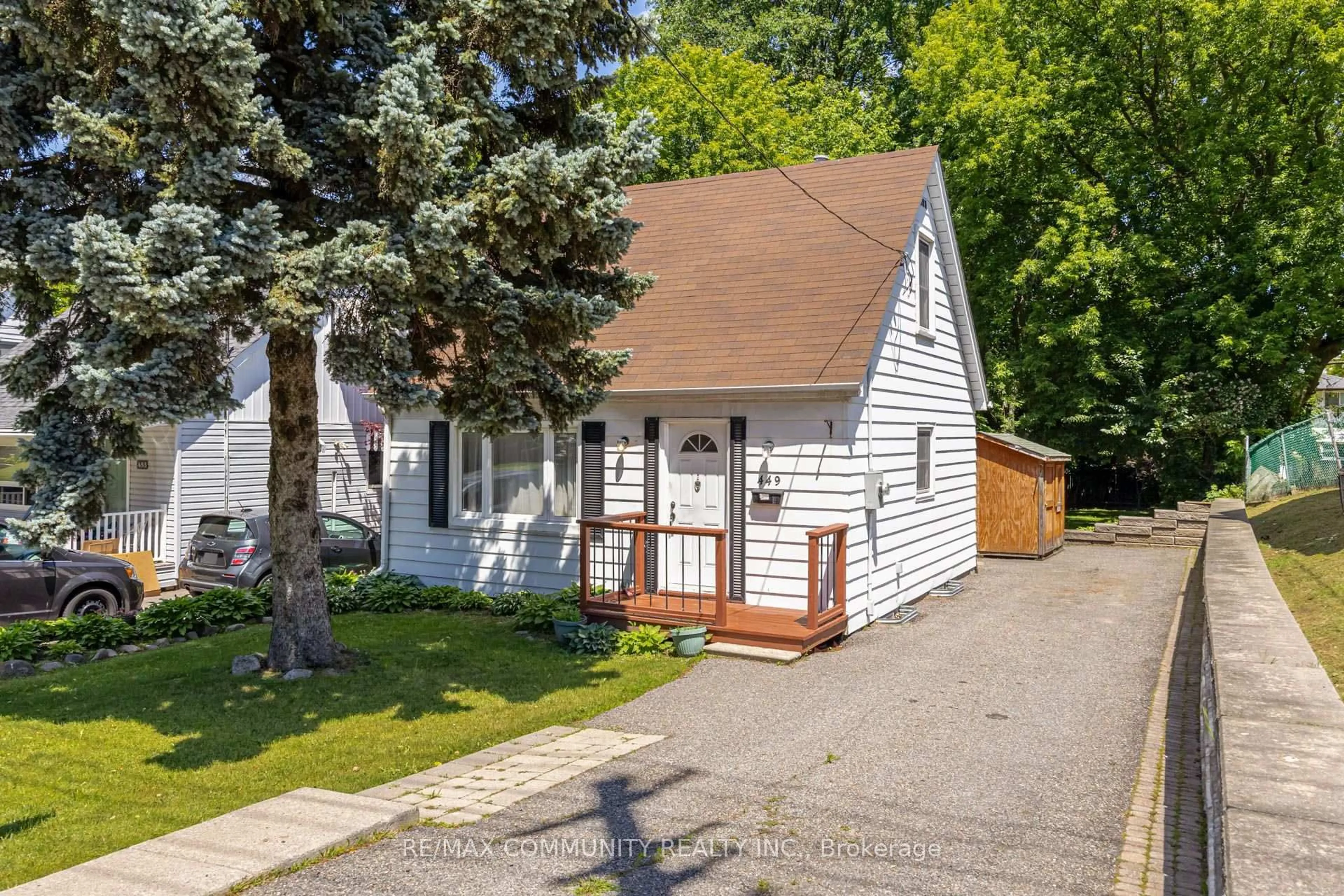 Unknown for 449 Ritson Rd, Oshawa Ontario L1G 5P9