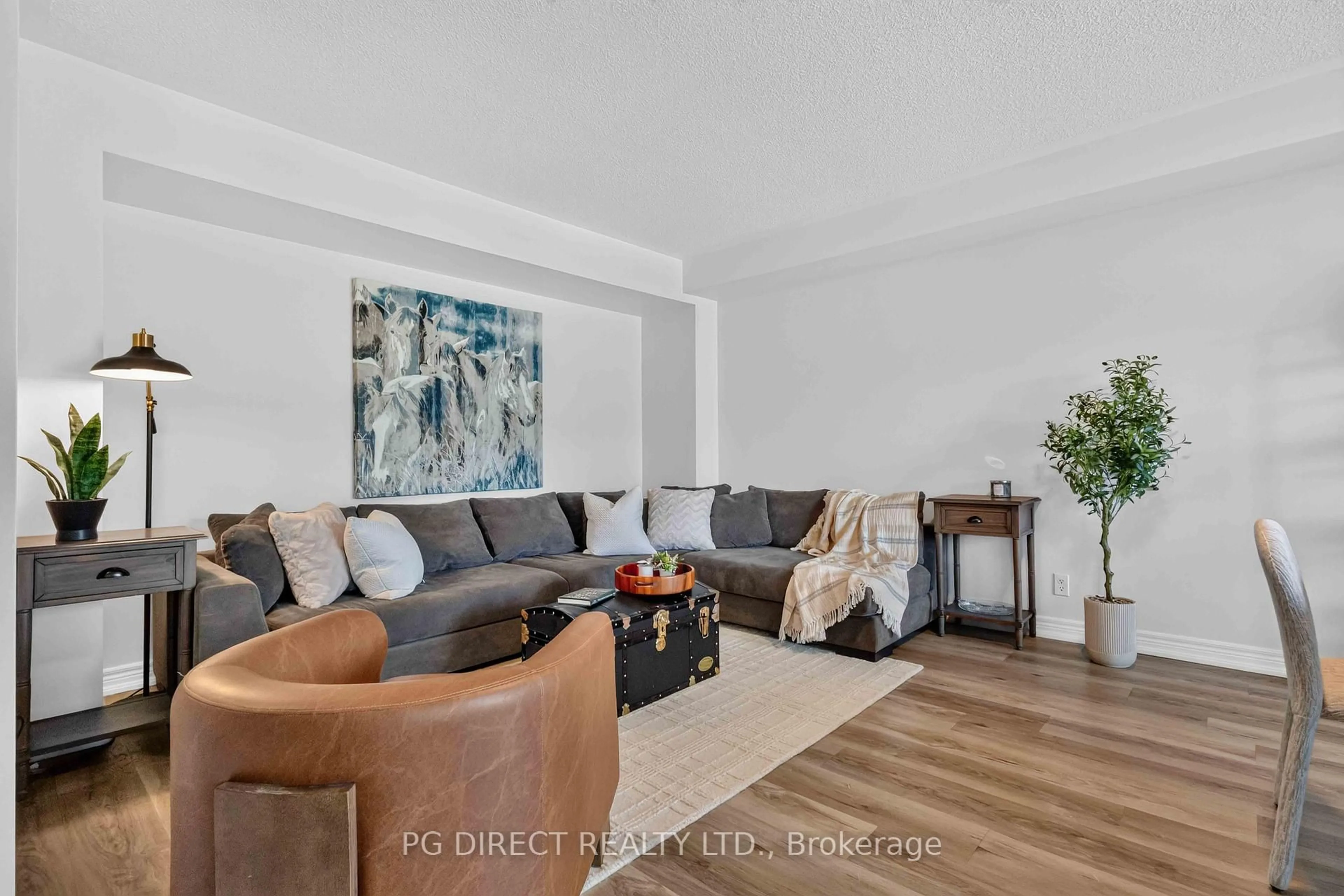Living room with furniture, unknown for 83 Great Gabe Cres, Oshawa Ontario L1L 0E7