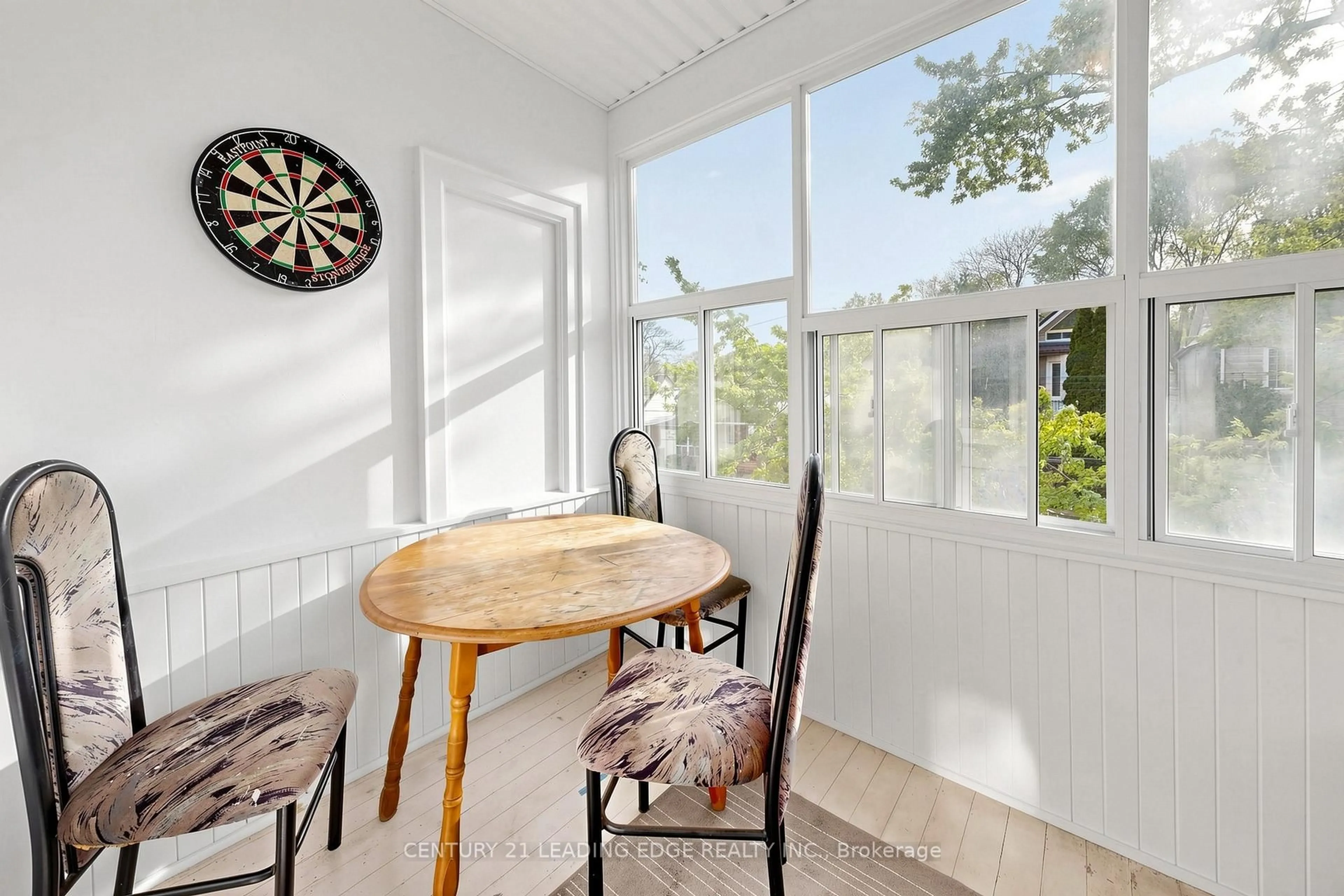 Dining room, unknown for 395 Rhodes Ave, Toronto Ontario M4L 3A6