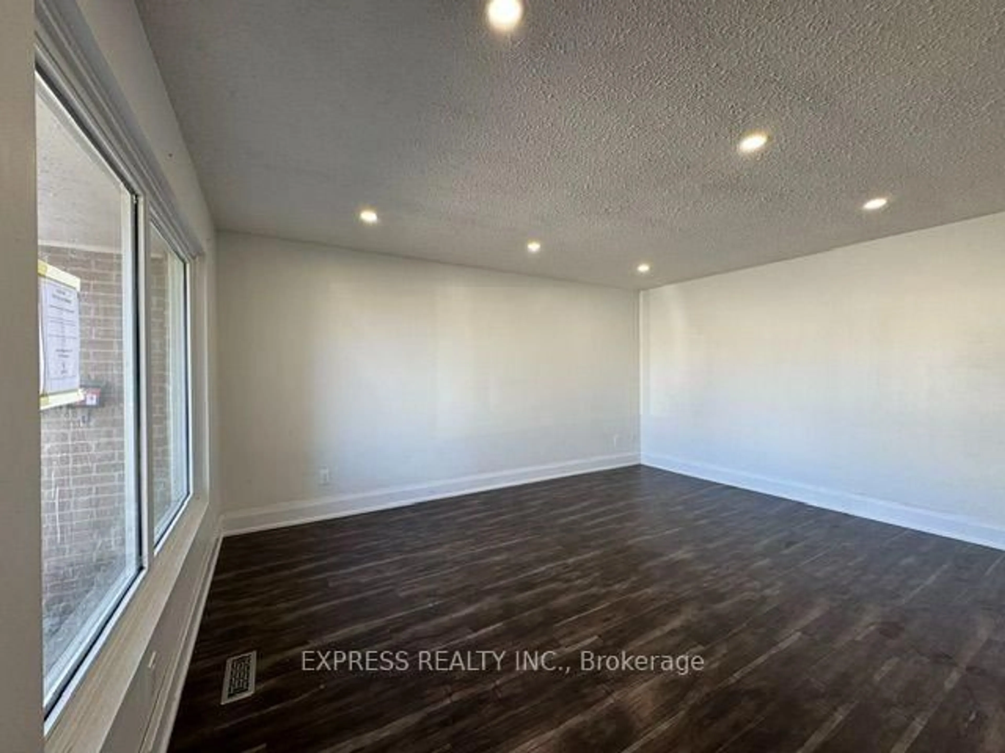 A pic of a room for 220 John Tabor Tr, Toronto Ontario M1B 2R4