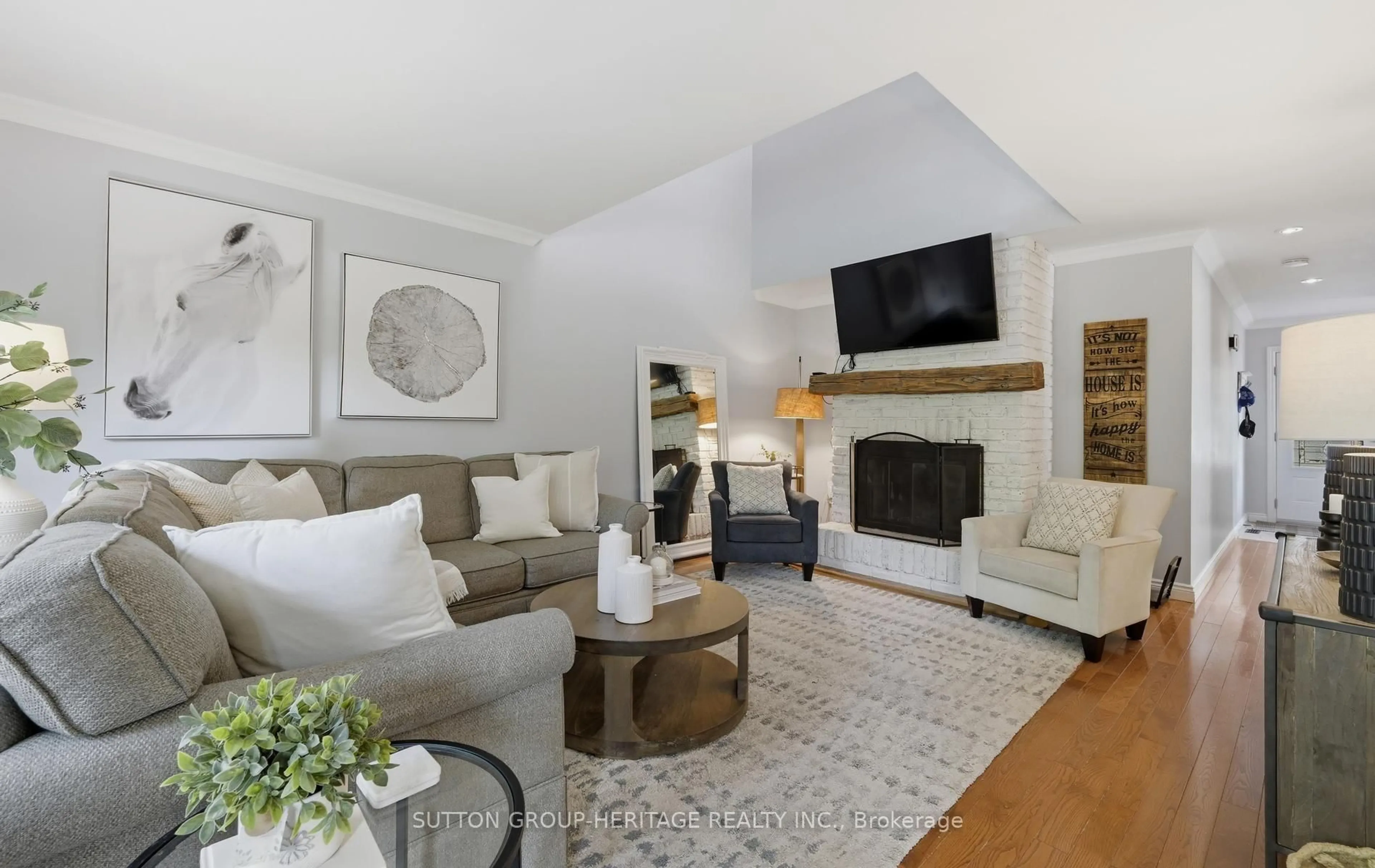 Living room with furniture, unknown for 1916 Malden Cres, Pickering Ontario L1V 3G5