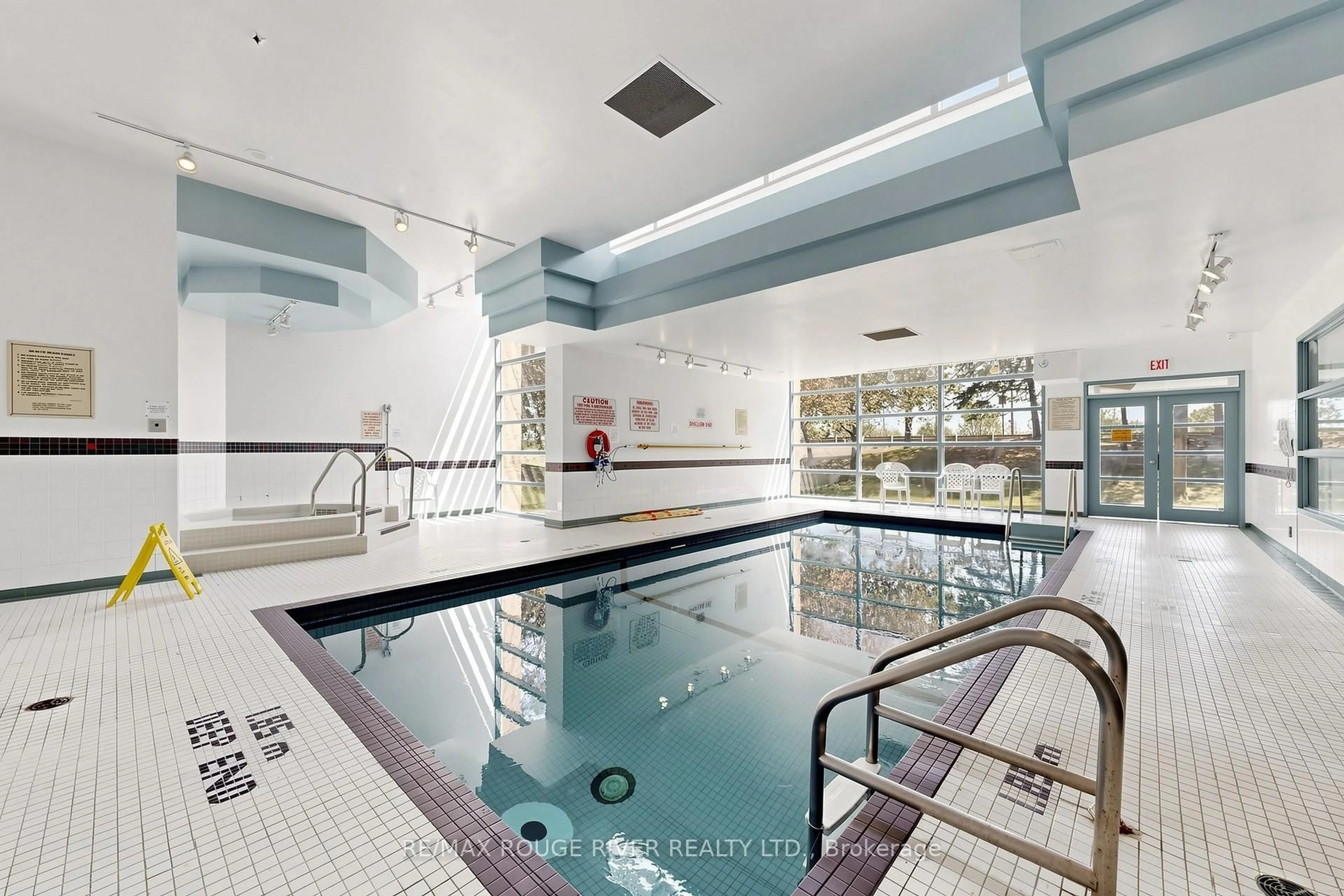 Pool for 90 Dale Ave #1603, Toronto Ontario M1J 3N4