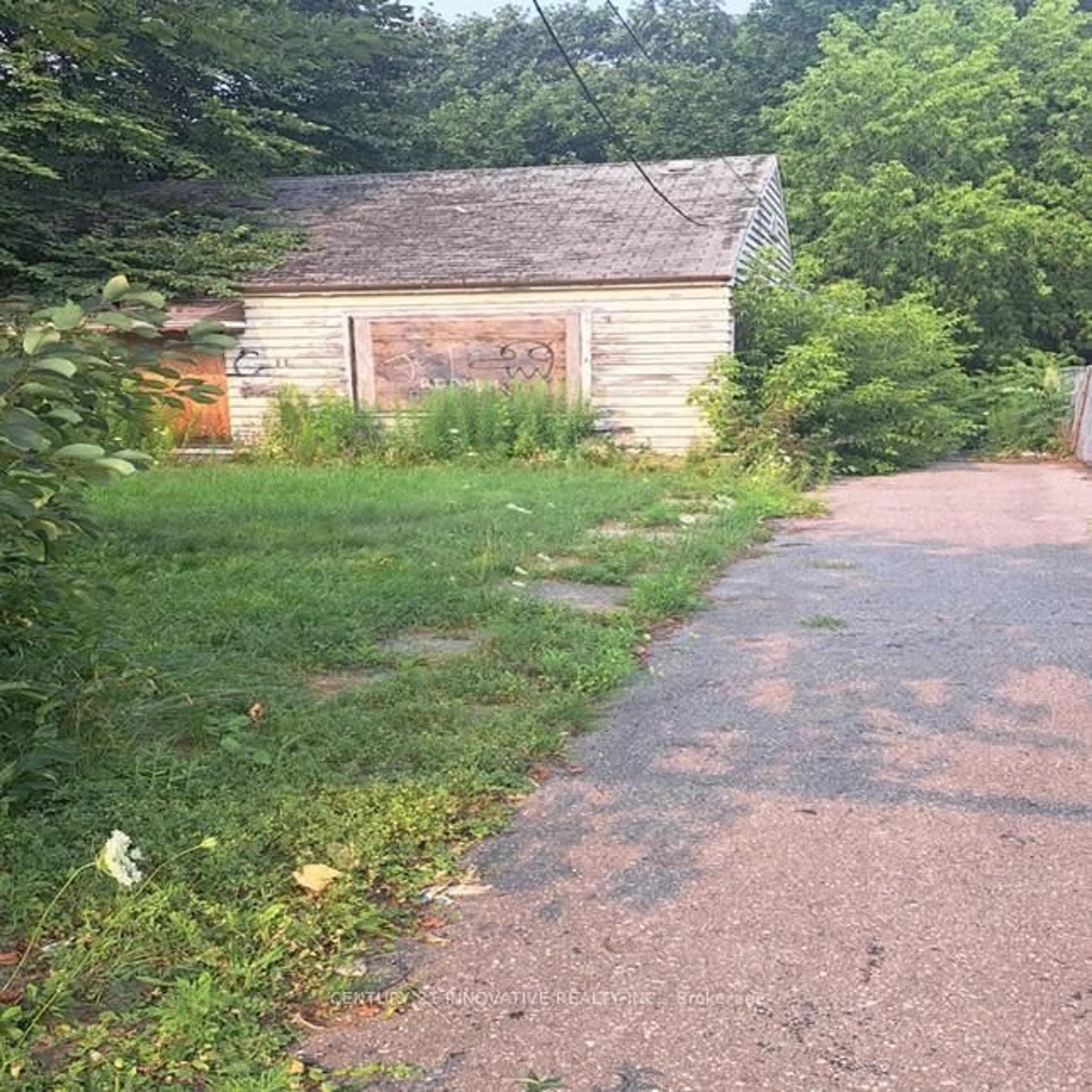 Shed for 11 Centre St, Toronto Ontario M1J 3B4
