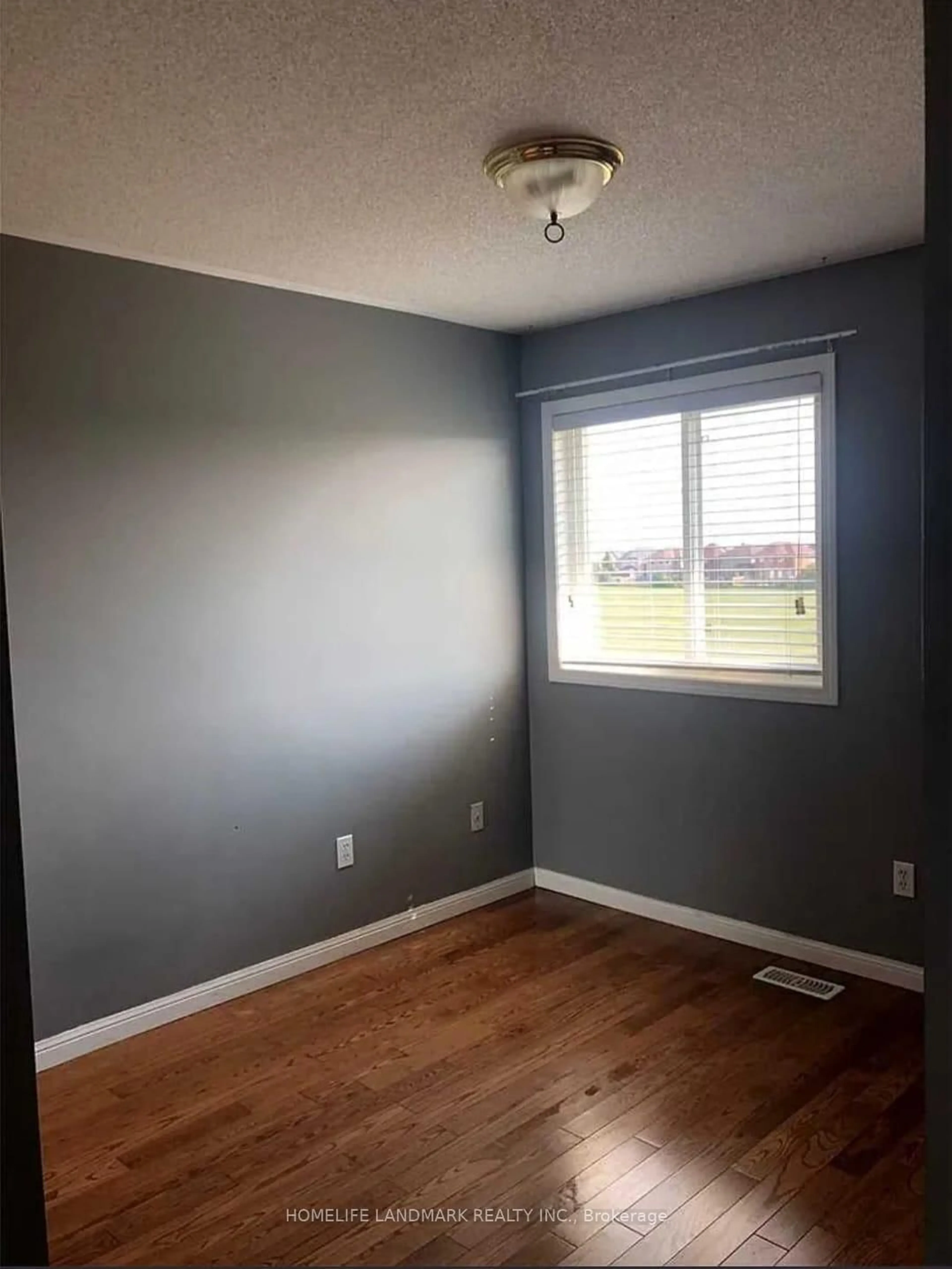 A pic of a room for 139 Raponi Circ, Toronto Ontario M1X 2C6