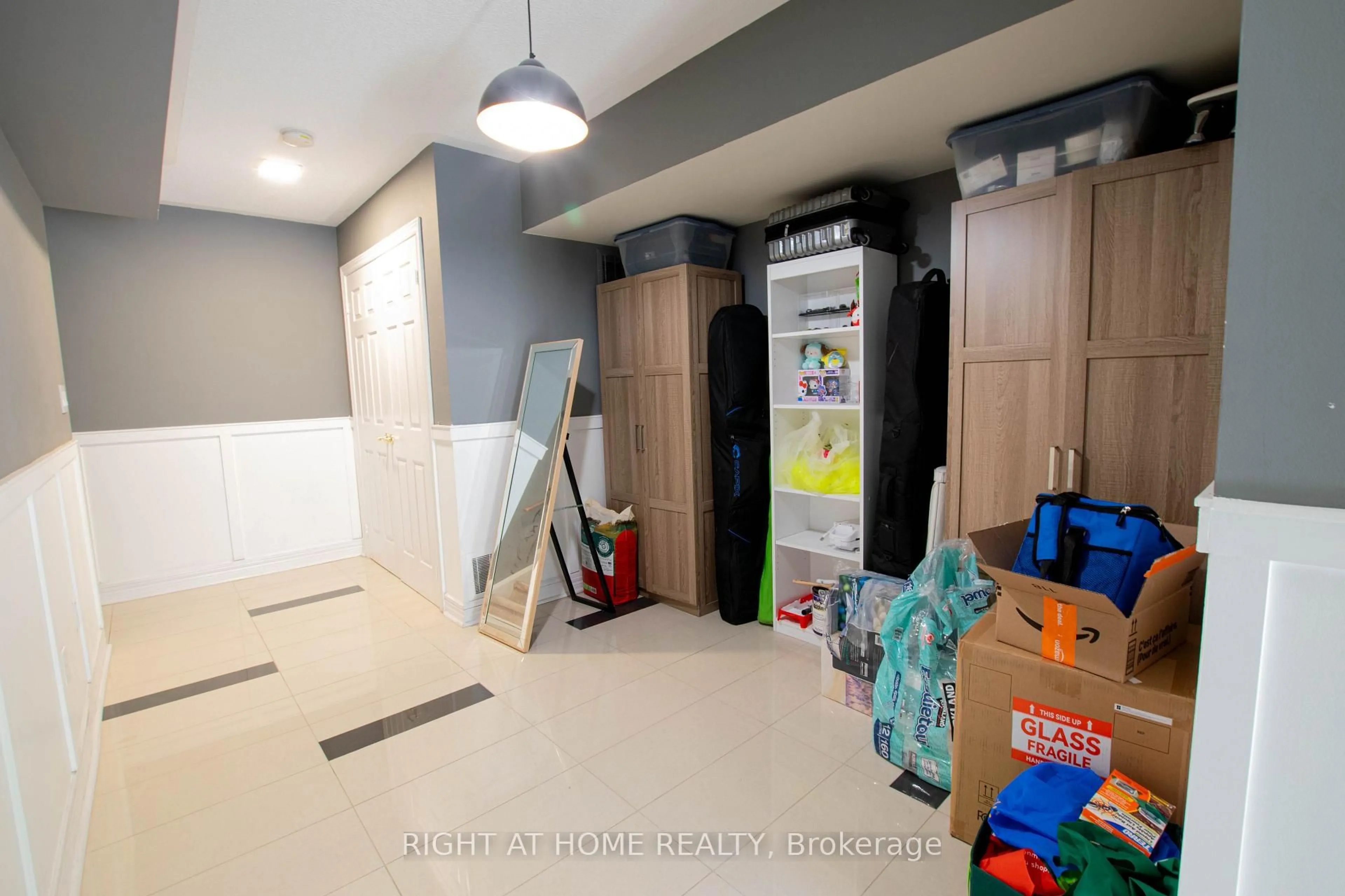Unknown for 1250 St Martins Dr #54, Pickering Ontario L1W 1L7