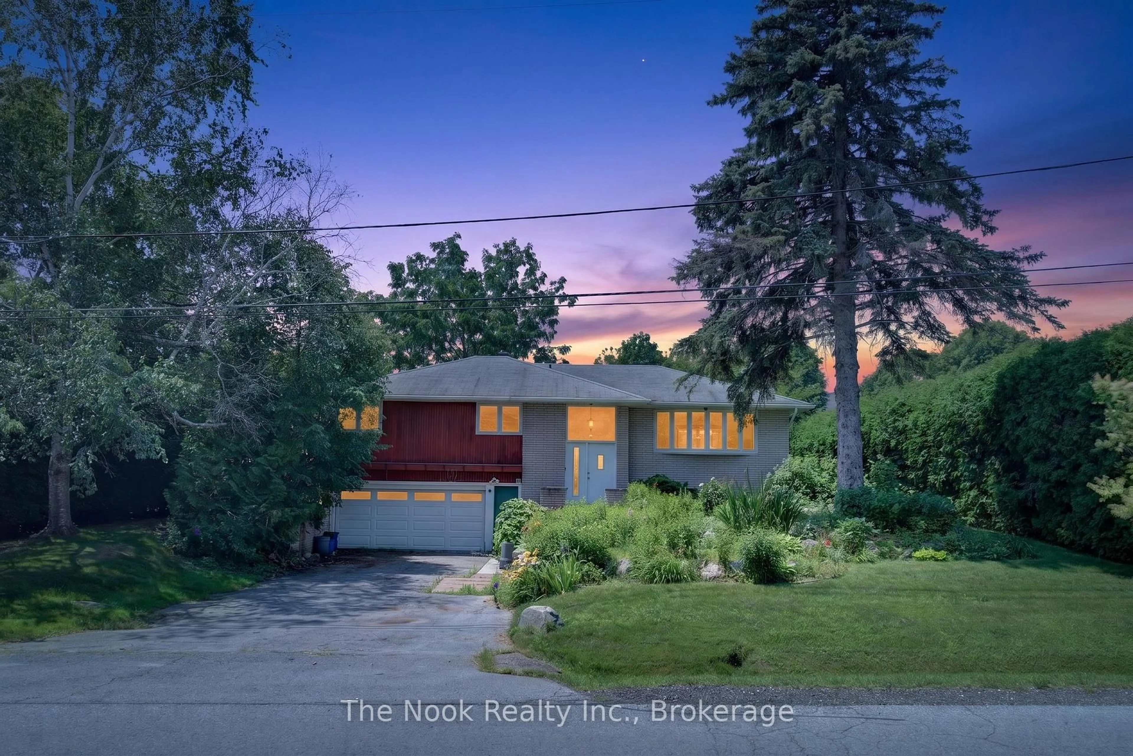 Unknown for 94 Way St, Whitby Ontario L1M 1B8
