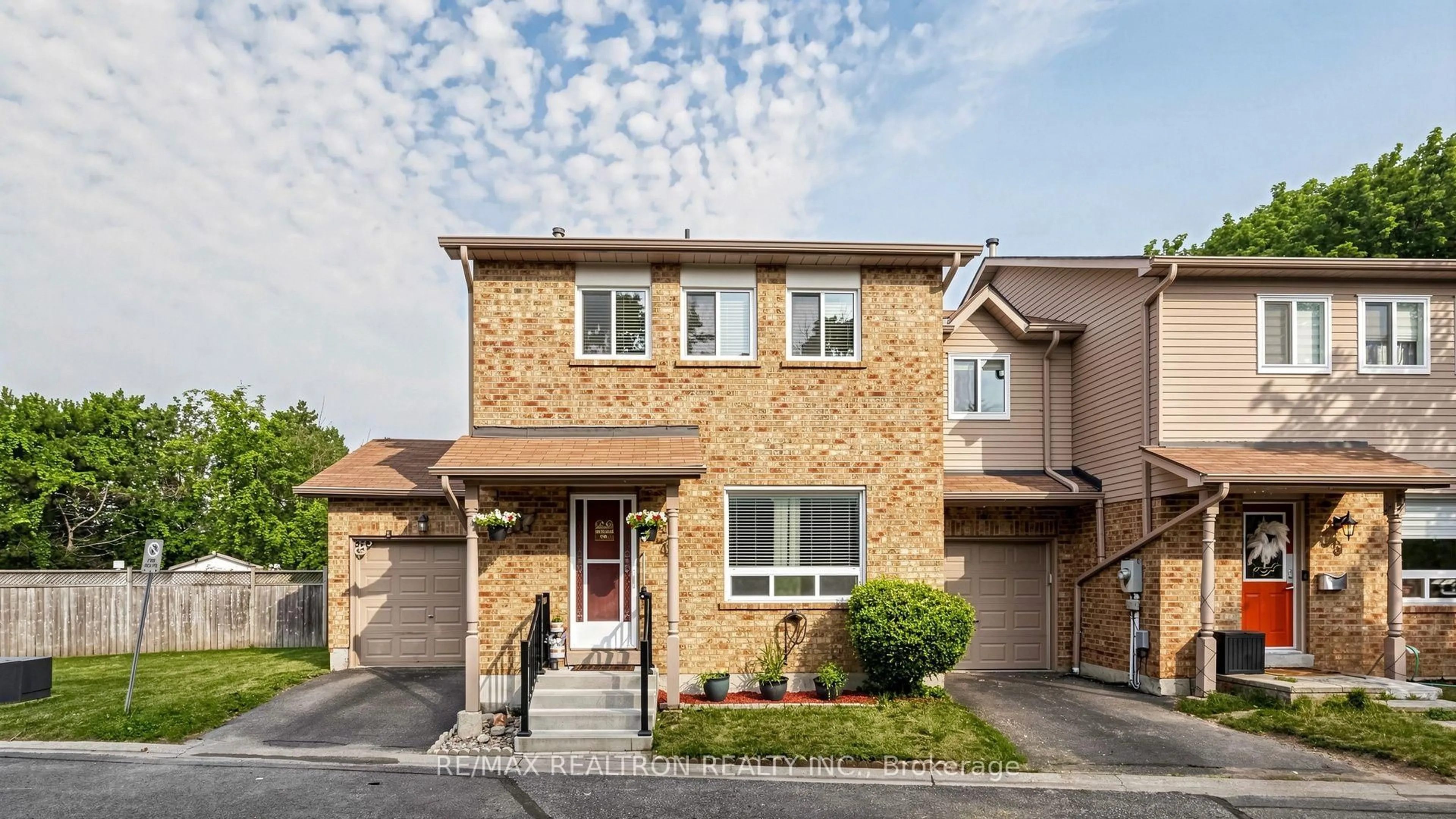 Home with brick exterior material, street for 1640 Nichol Ave #4, Whitby Ontario L1N 8P5
