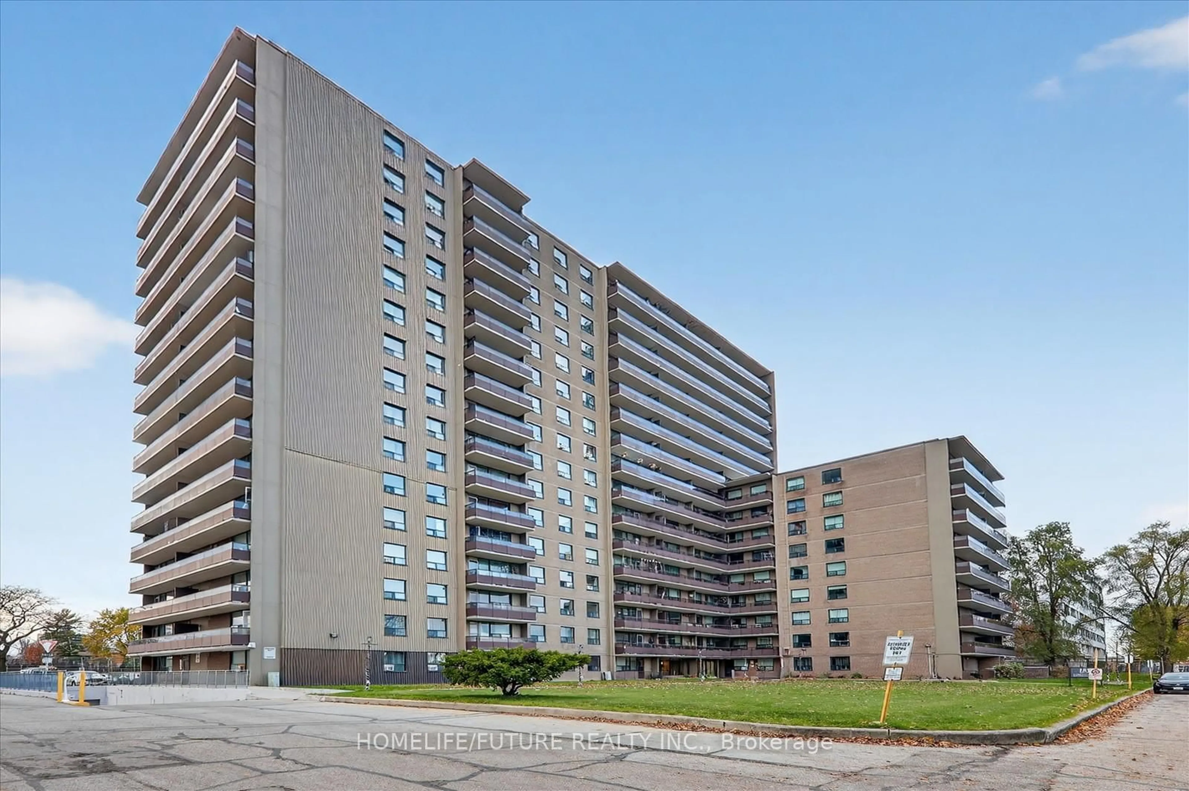 Unknown for 180 Markham Rd #705, Toronto Ontario M1M 2Z9