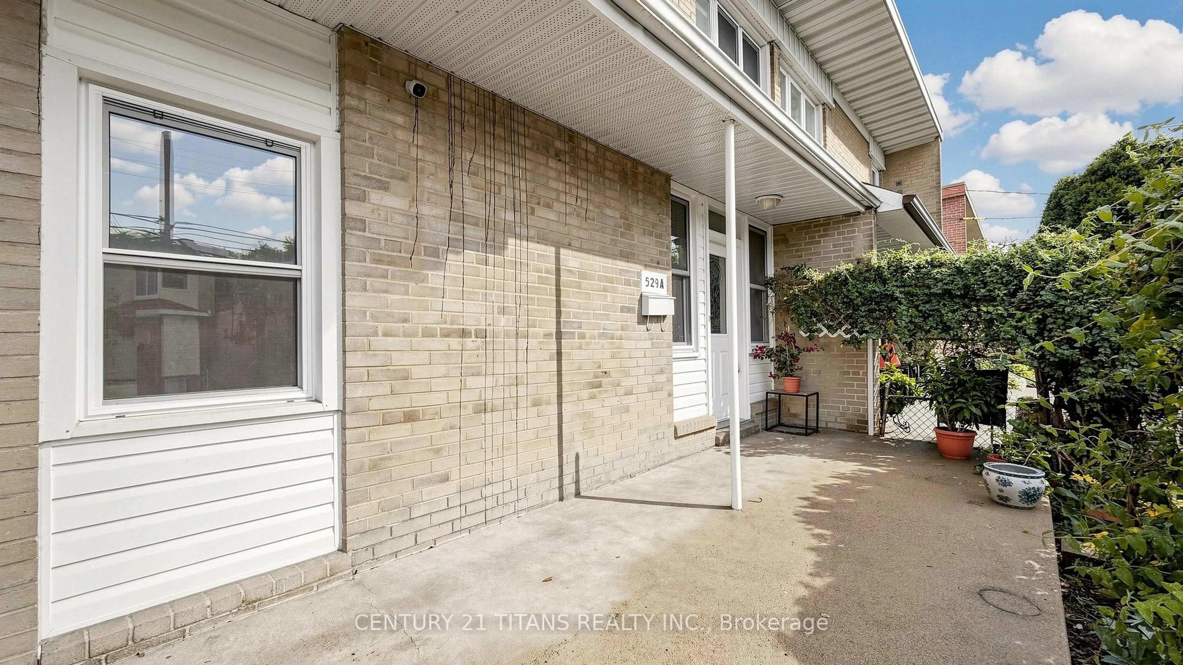 Unknown for 529A Birchmount Rd, Toronto Ontario M1K 1P1