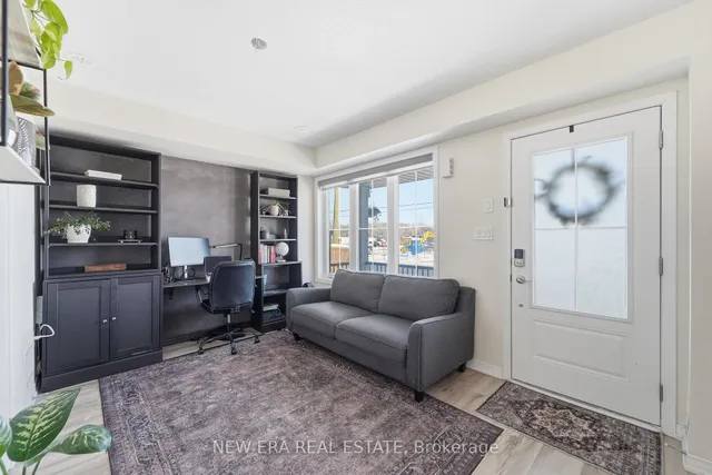 44 Jerome Way, Clarington 5