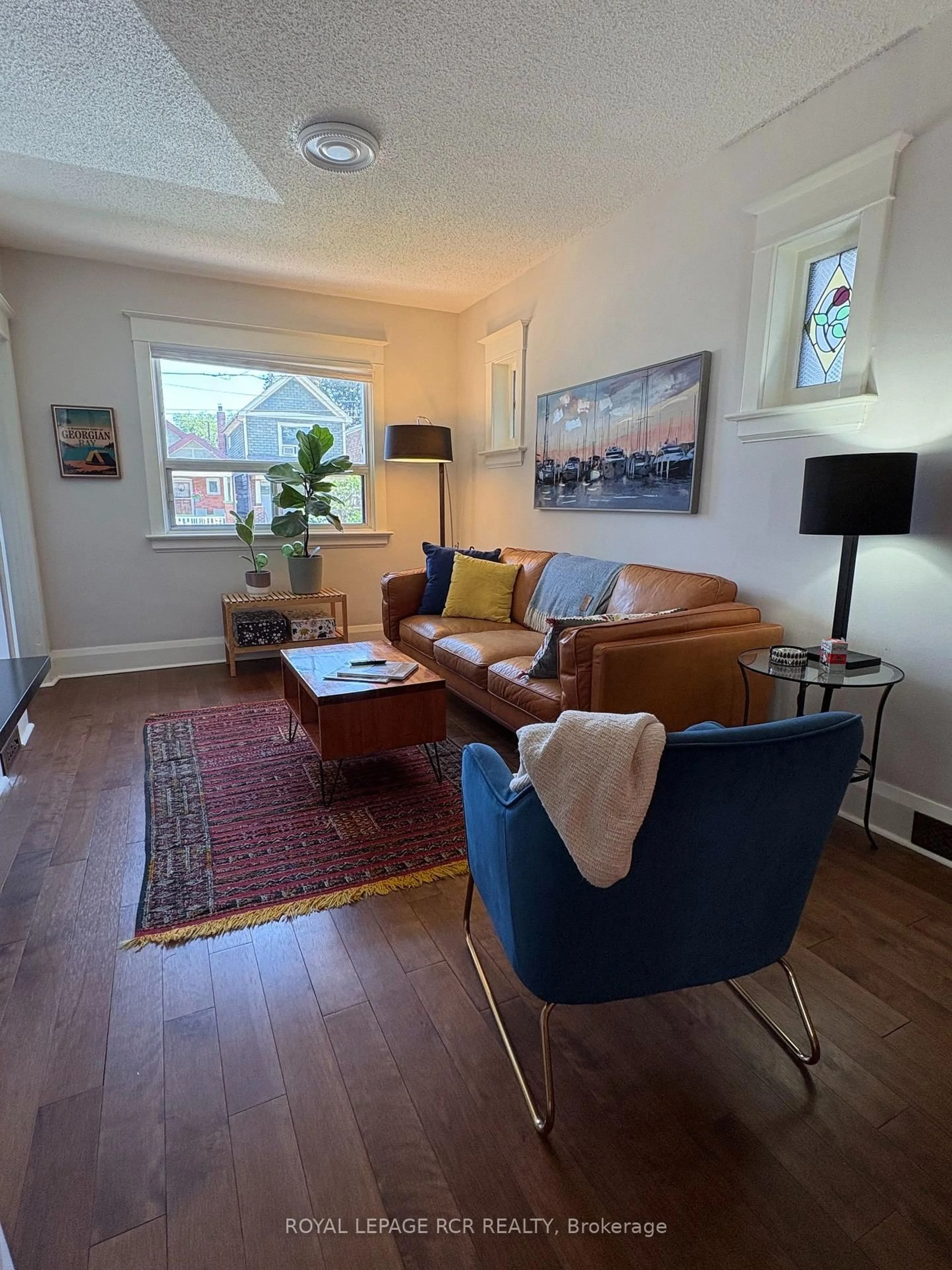 Living room with furniture, unknown for 12 Orley Ave, Toronto Ontario M4C 2B9