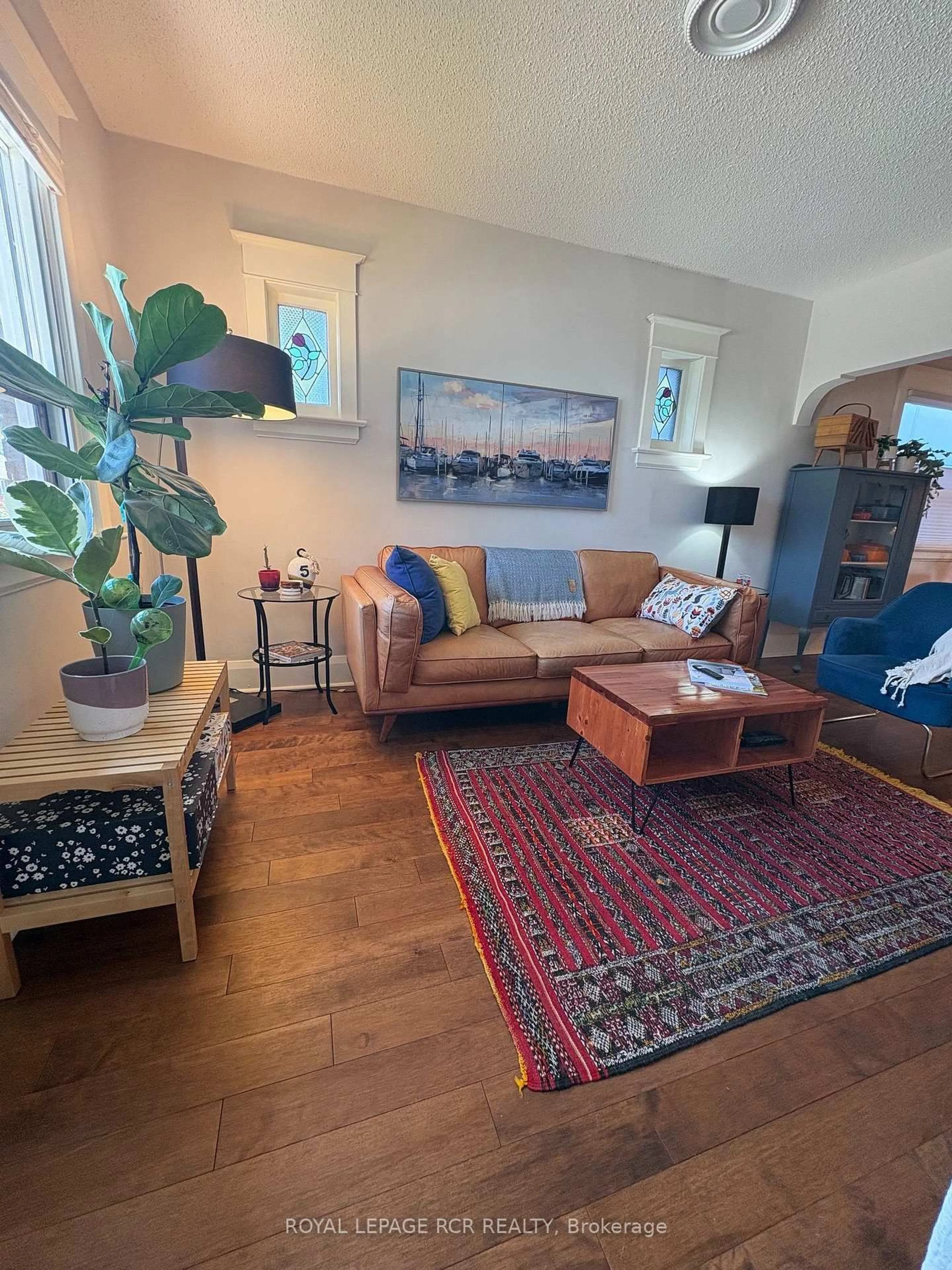 Living room with furniture, unknown for 12 Orley Ave, Toronto Ontario M4C 2B9