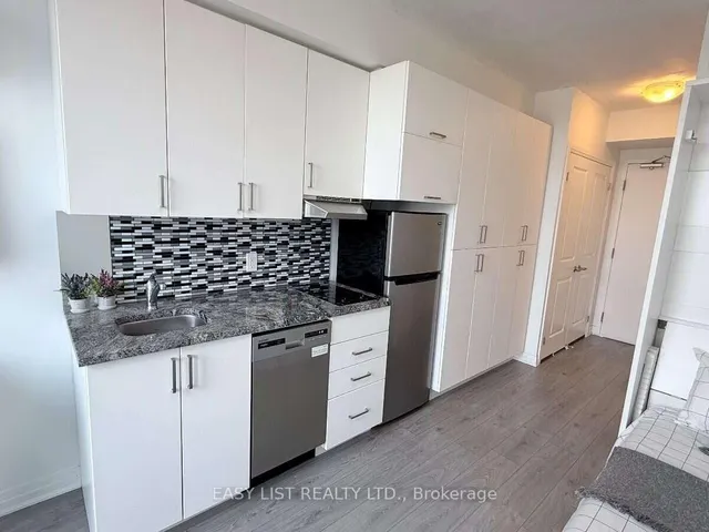 1900 Simcoe St #542, Oshawa 4