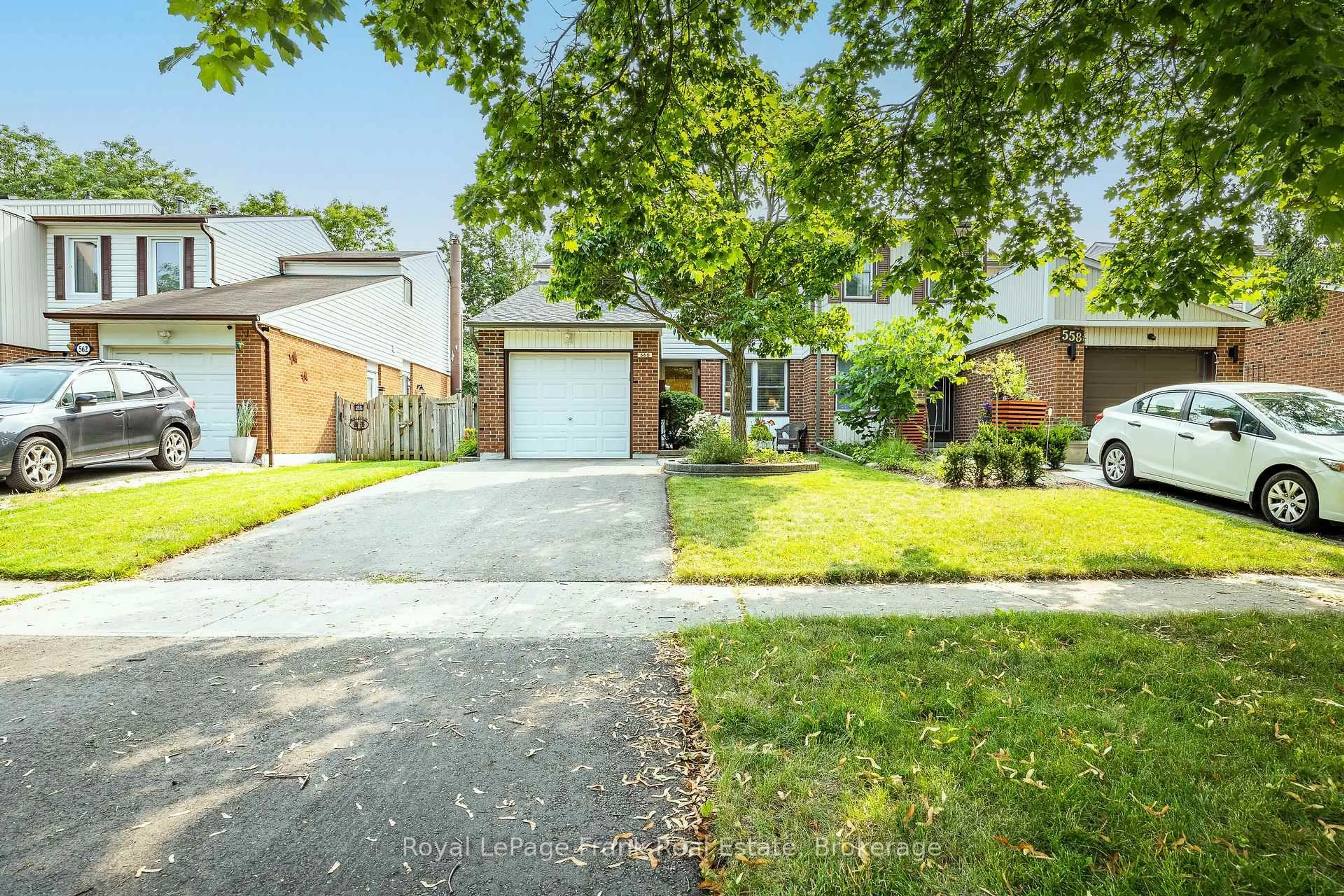 Home with brick exterior material, street for 560 Reynolds St, Whitby Ontario L1N 6H5