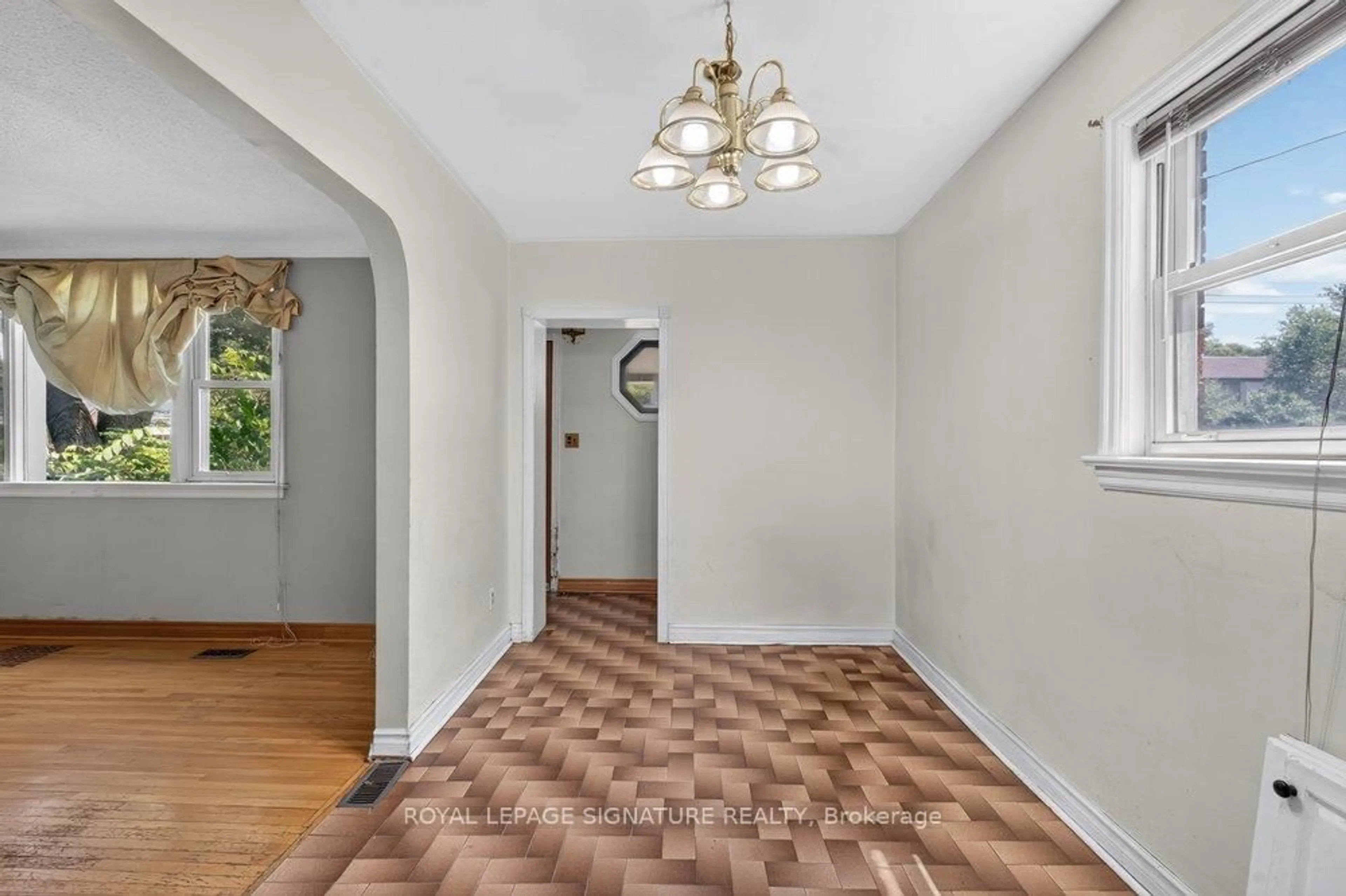 Unknown for 10 Rossford Rd, Toronto Ontario M1R 4B3